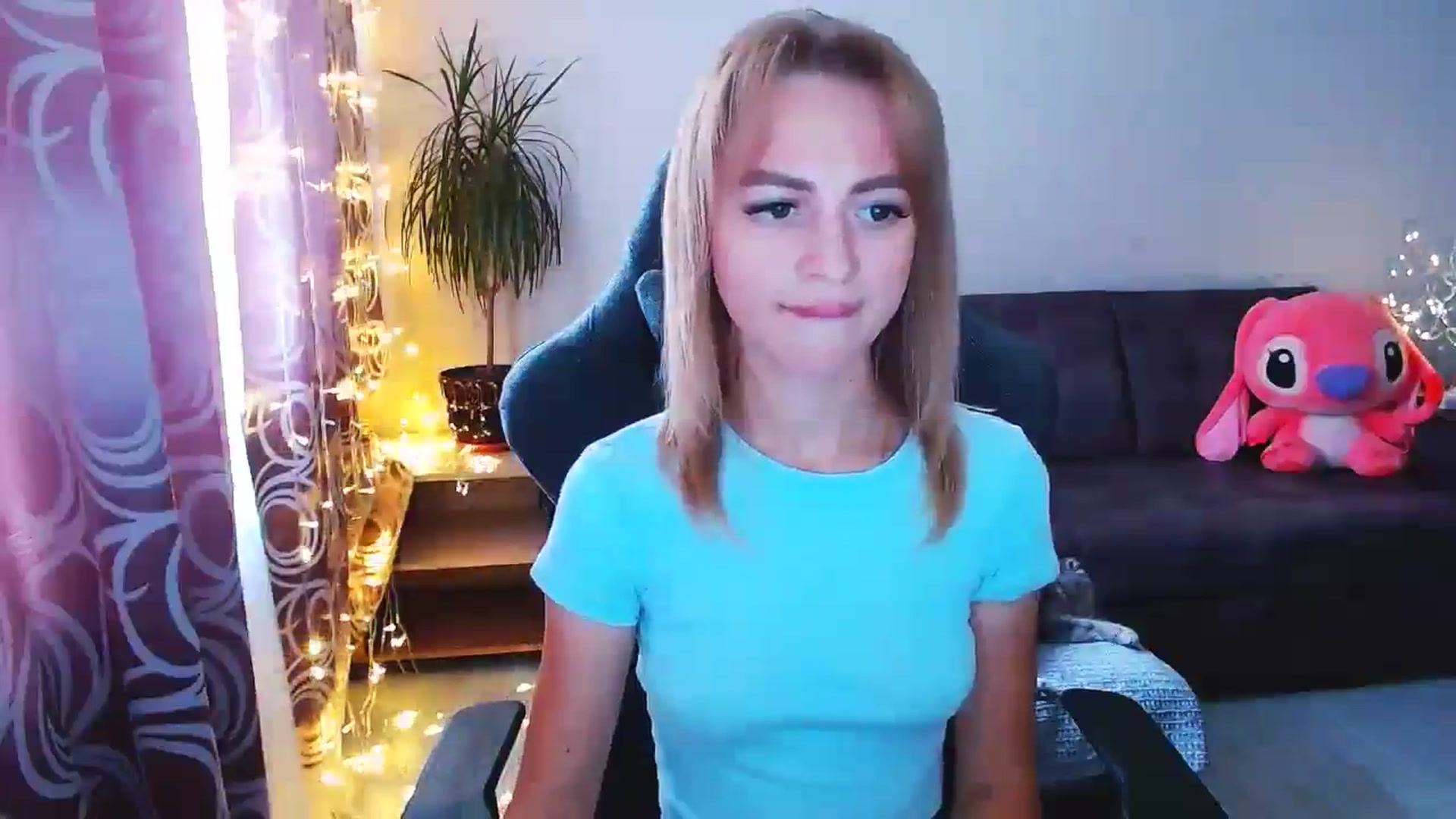 Gallery image thumbnail from BlackLovee's myfreecams stream on, 09/10/2024, 11:57 image 13 of 20