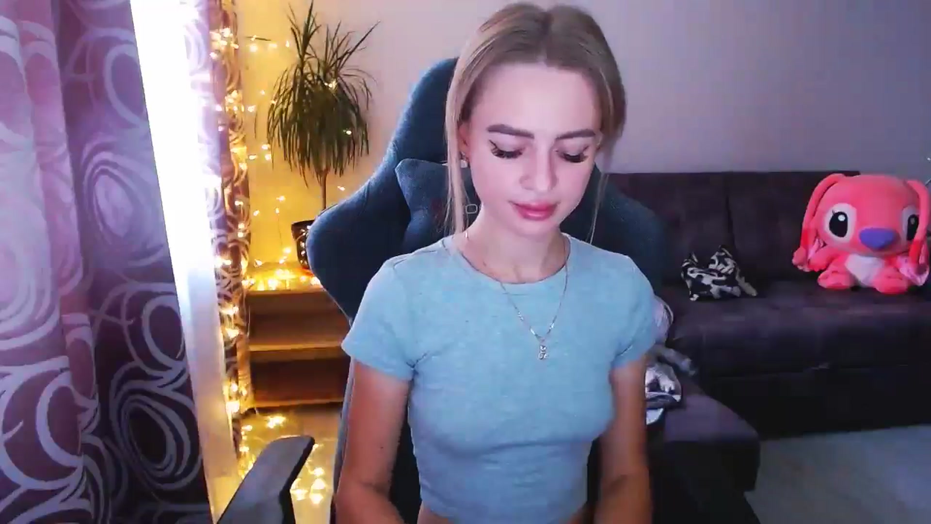 Gallery image thumbnail from BlackLovee's myfreecams stream on, 09/11/2024, 14:54 image 16 of 20