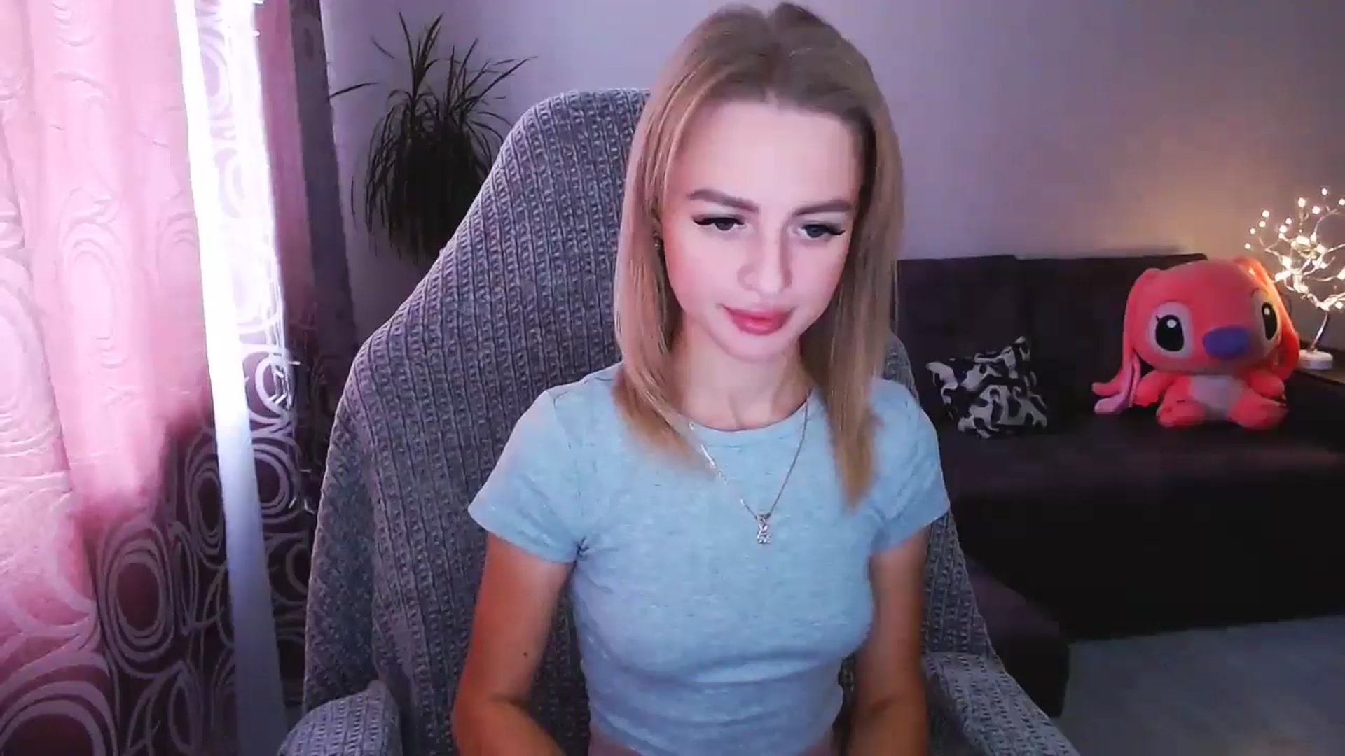 Gallery image thumbnail from BlackLovee's myfreecams stream on, 09/16/2024, 11:12 image 16 of 20