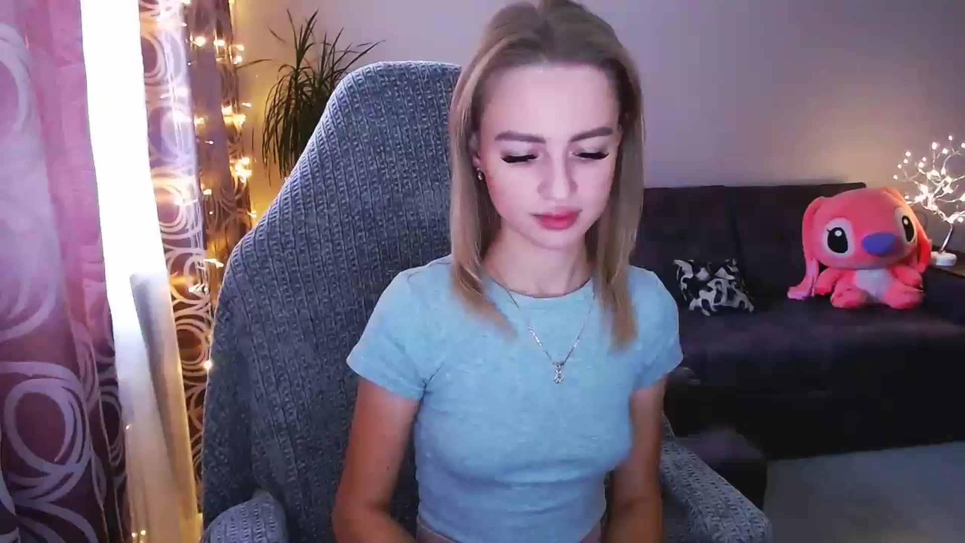 Gallery image thumbnail from BlackLovee's myfreecams stream on, 09/16/2024, 14:40 image 16 of 20