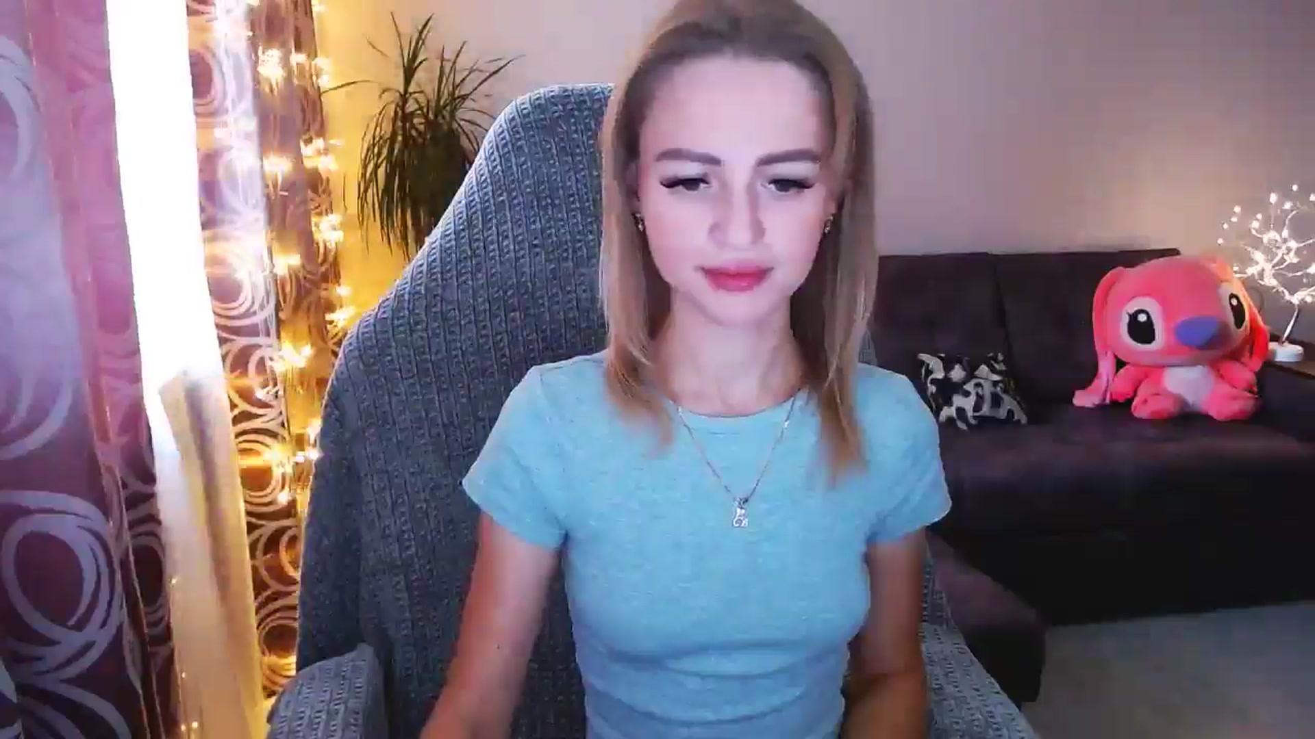 Gallery image thumbnail from BlackLovee's myfreecams stream on, 09/16/2024, 14:40 image 10 of 20