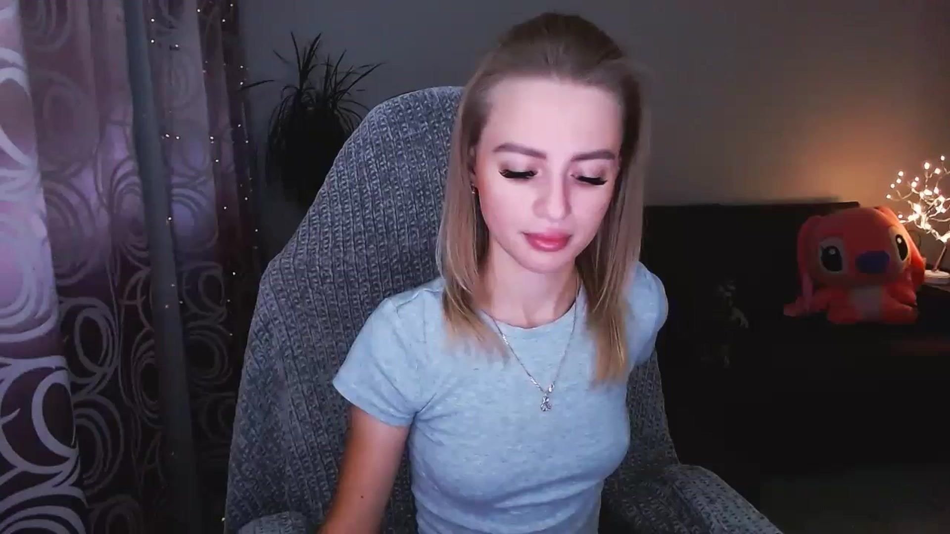 Gallery image thumbnail from BlackLovee's myfreecams stream on, 09/16/2024, 16:51 image 1 of 20