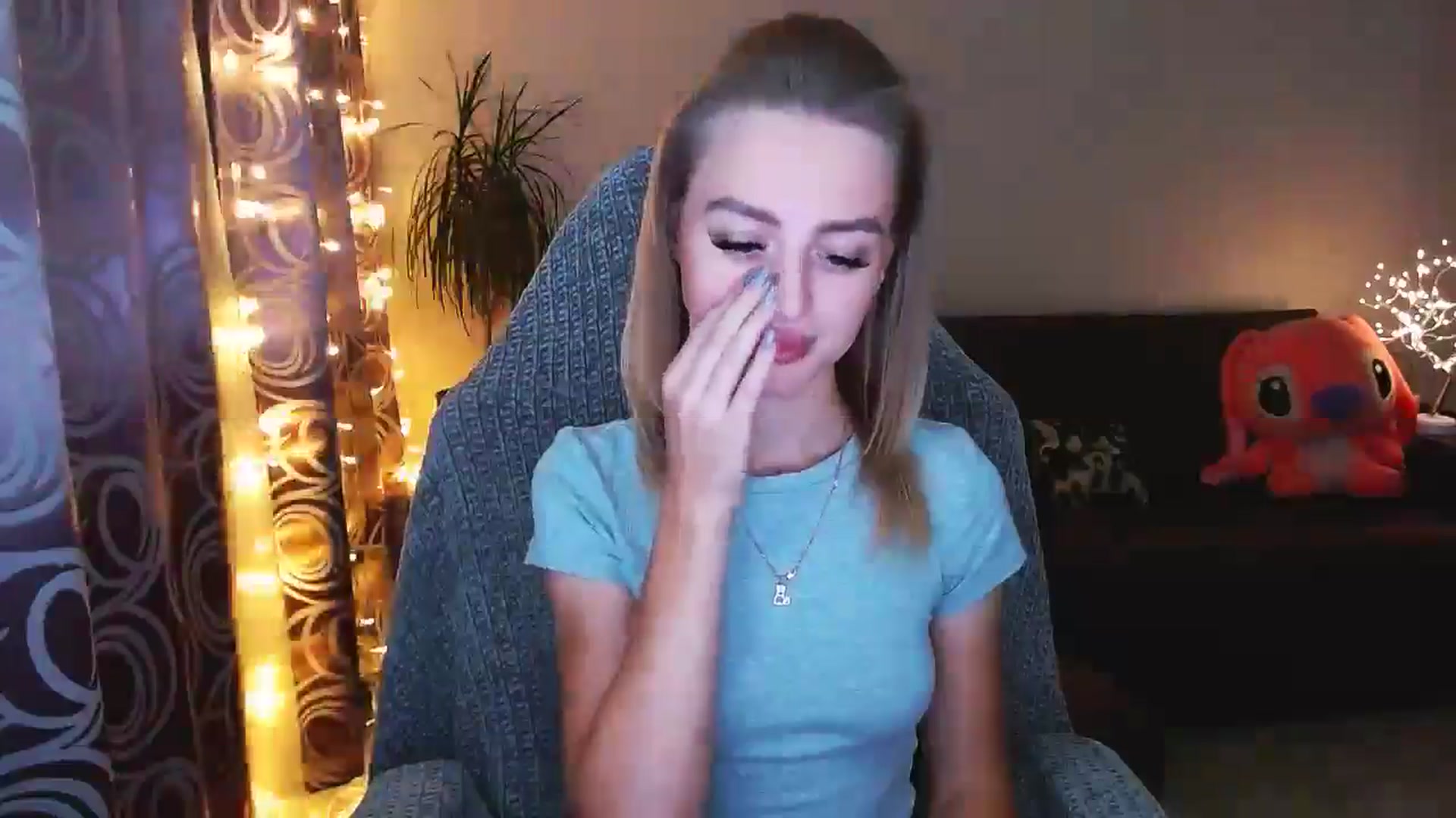 Gallery image thumbnail from BlackLovee's myfreecams stream on, 09/16/2024, 16:51 image 11 of 20