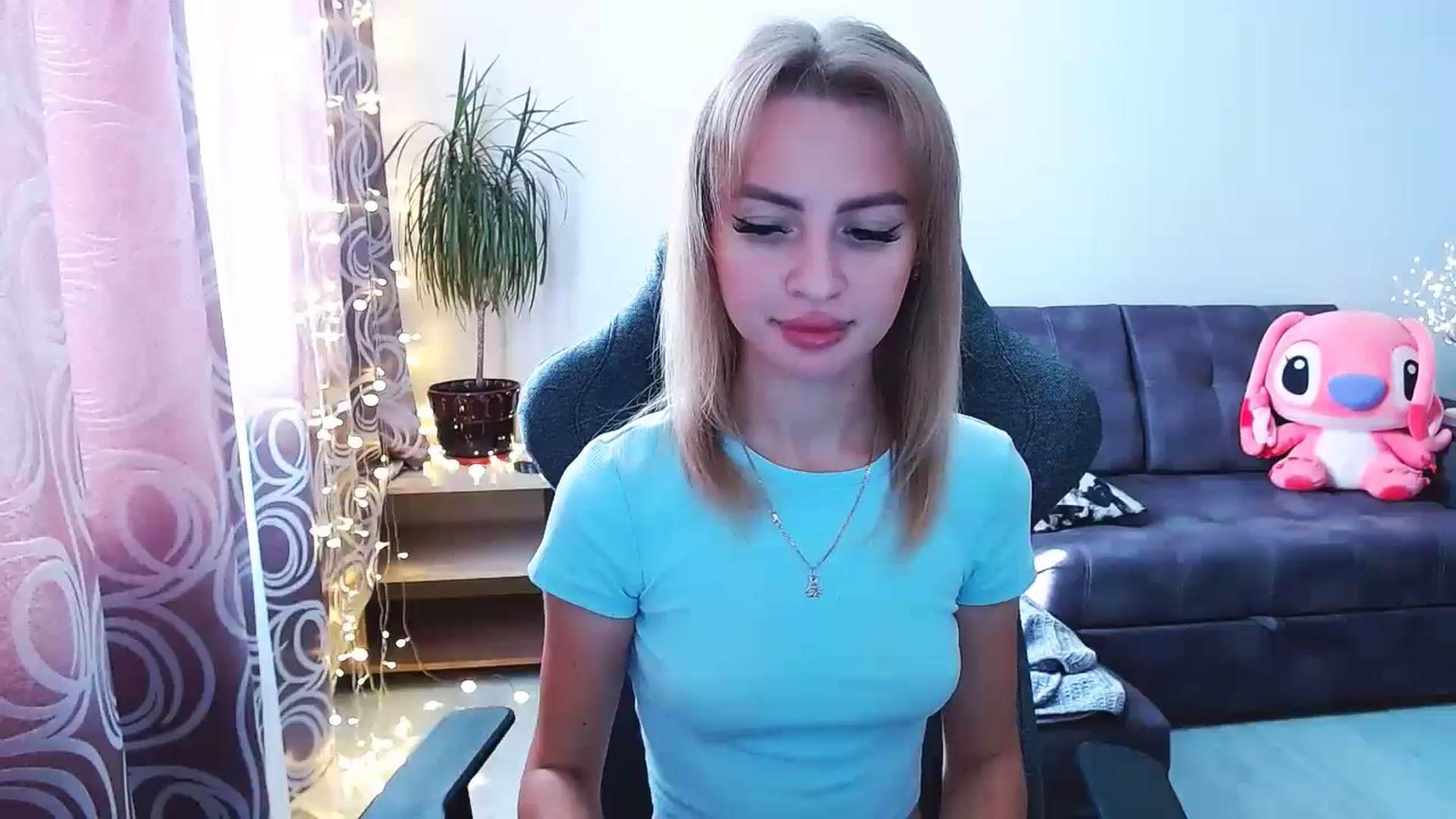 Gallery image thumbnail from BlackLovee's myfreecams stream on, 09/25/2024, 10:18 image 4 of 20