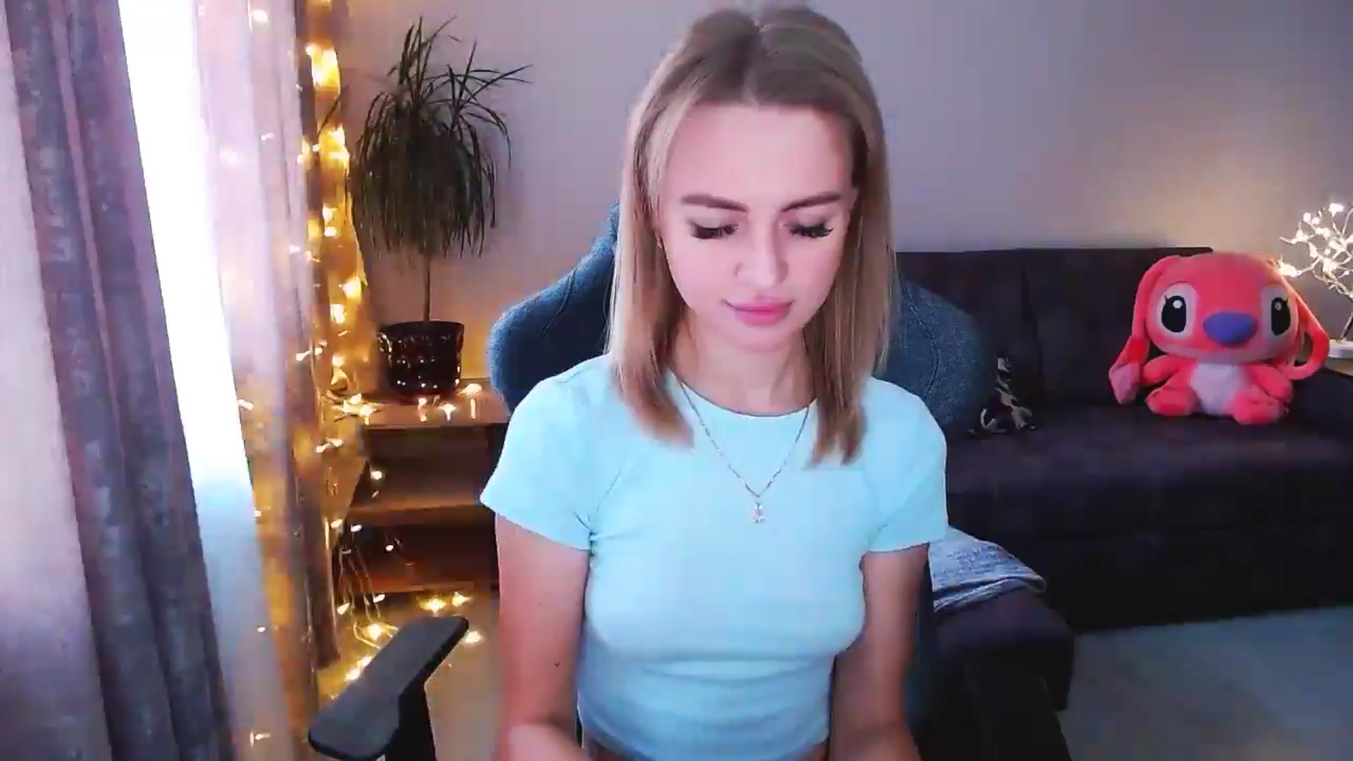 Gallery image thumbnail from BlackLovee's myfreecams stream on, 10/16/2024, 10:46 image 3 of 20