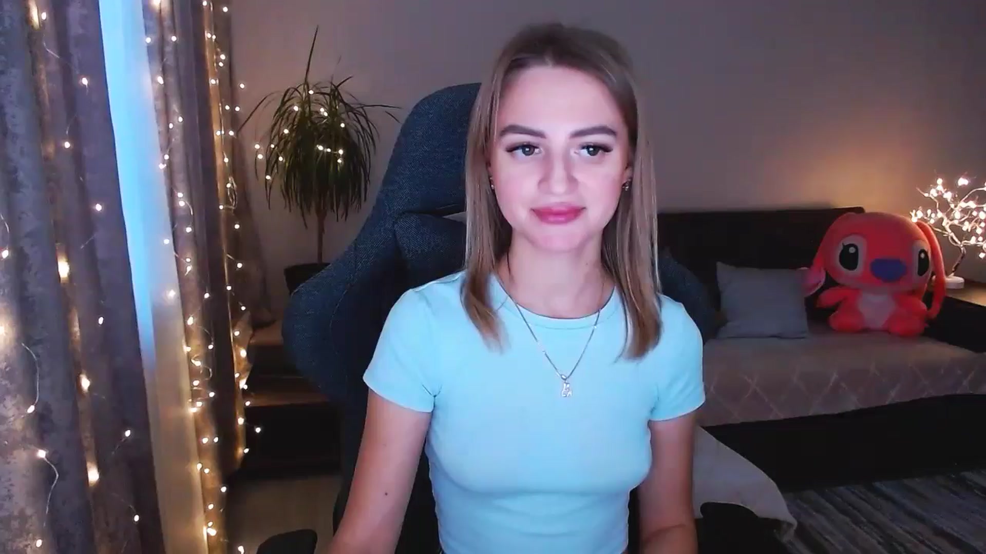 Gallery image thumbnail from BlackLovee's myfreecams stream on, 12/15/2024, 12:45 image 14 of 20