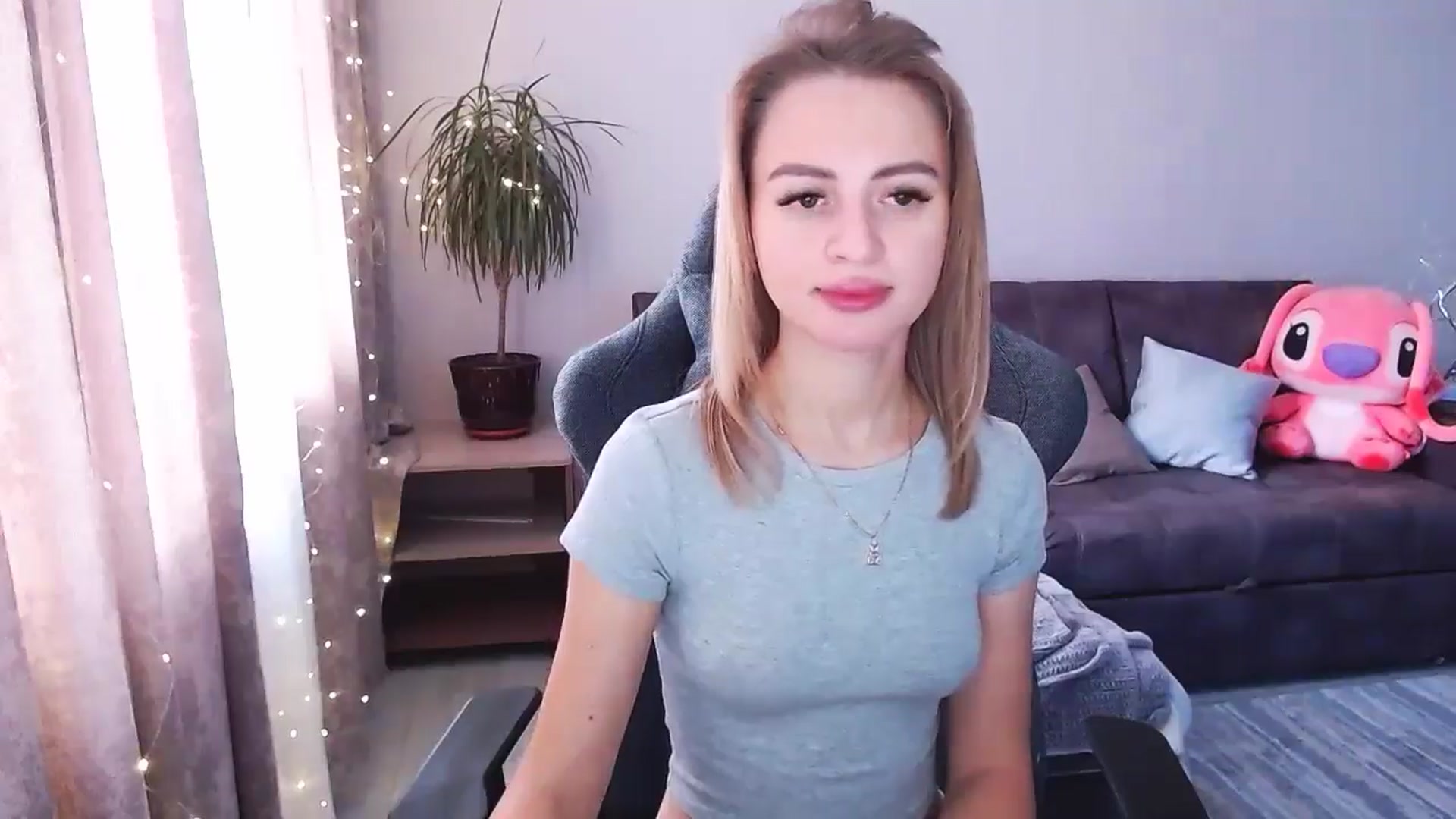 Gallery image thumbnail from BlackLovee's myfreecams stream on, 12/19/2024, 11:12 image 12 of 20