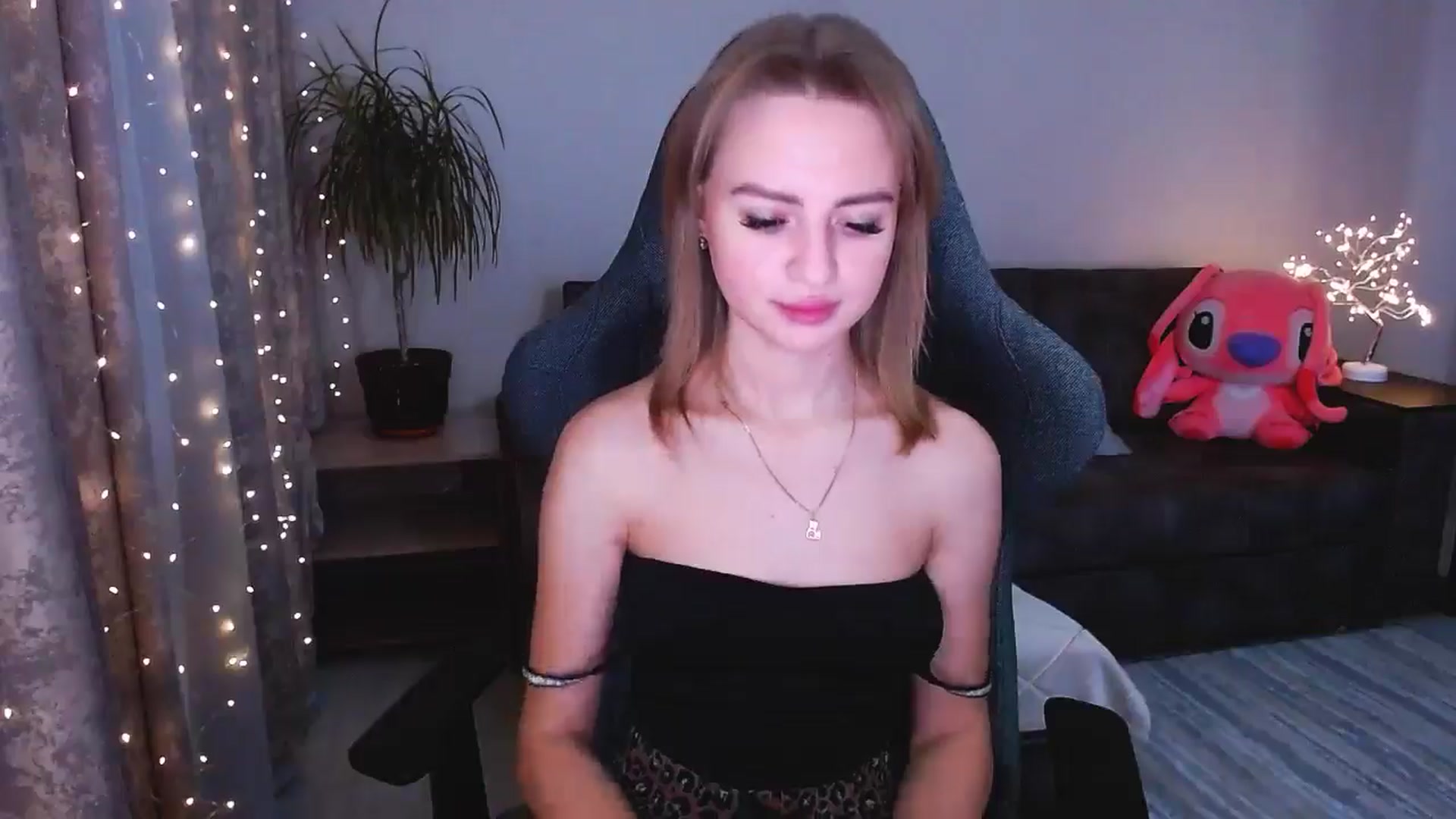 Gallery image thumbnail from BlackLovee's myfreecams stream on, 01/15/2025, 14:46 image 9 of 20
