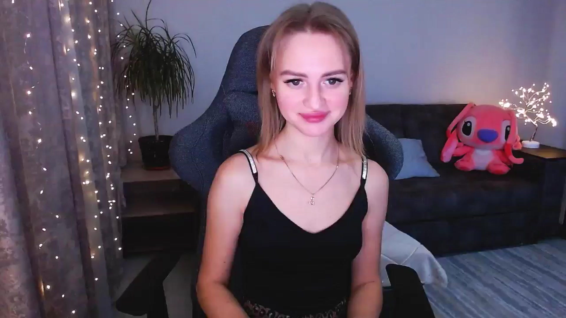 Gallery image thumbnail from BlackLovee's myfreecams stream on, 01/15/2025, 15:16 image 6 of 20