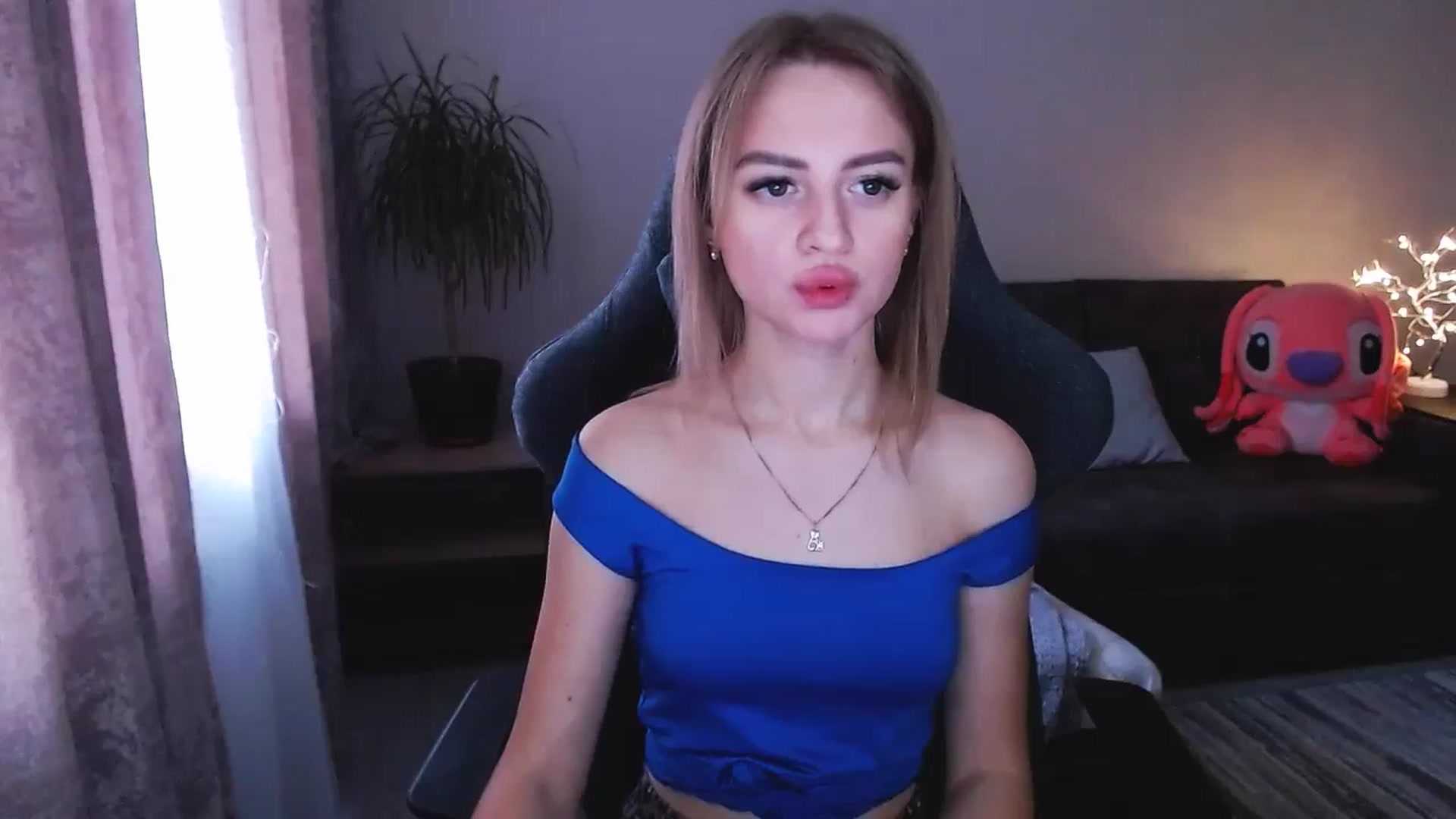 Gallery image thumbnail from BlackLovee's myfreecams stream on, 01/19/2025, 11:55 image 16 of 20