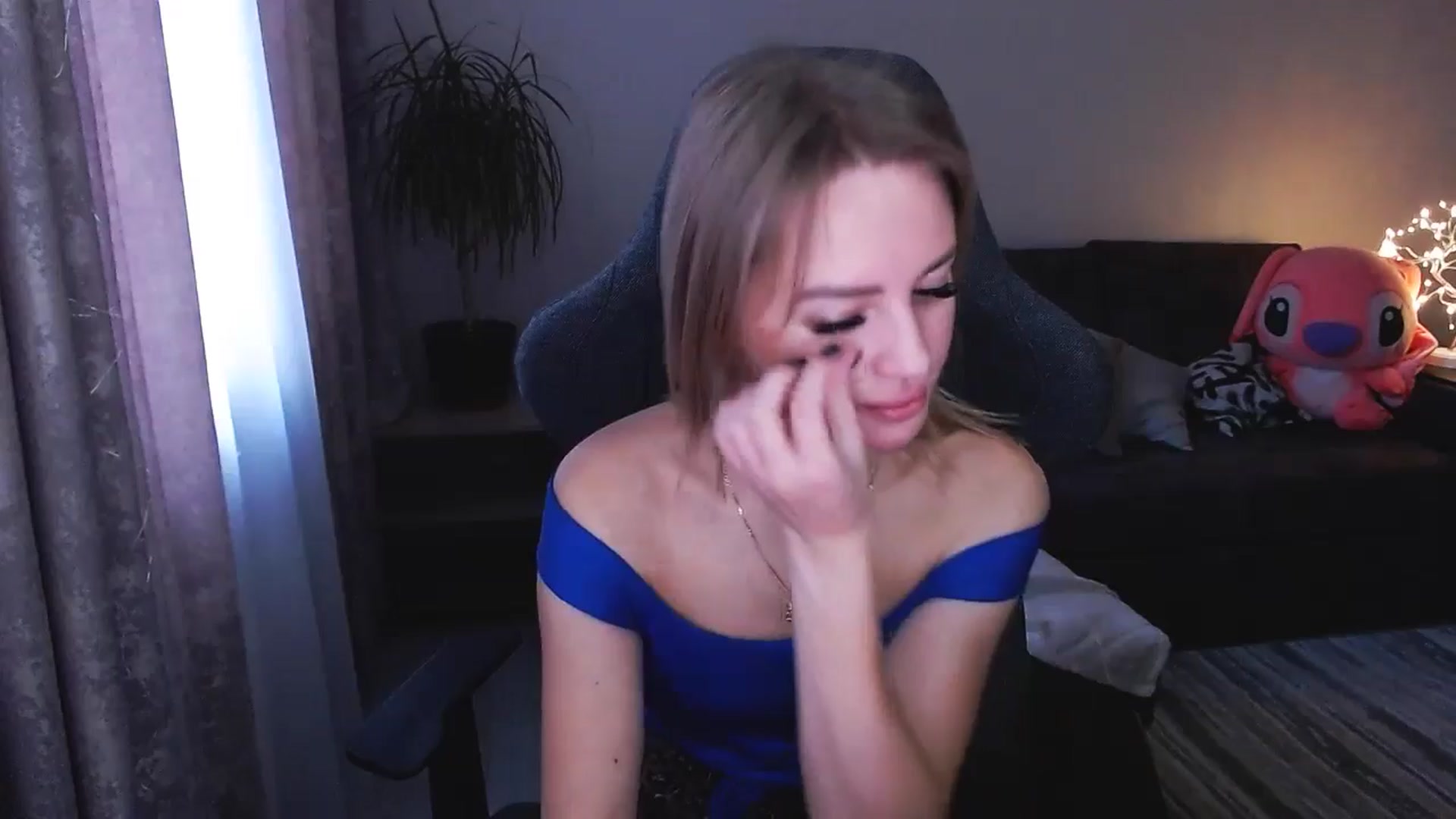 Gallery image thumbnail from BlackLovee's myfreecams stream on, 01/24/2025, 13:16 image 17 of 20