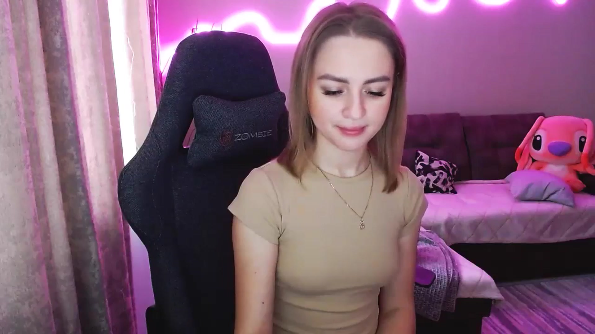 Gallery image thumbnail from BlackLovee's myfreecams stream on, 03/17/2025, 12:30 image 8 of 20