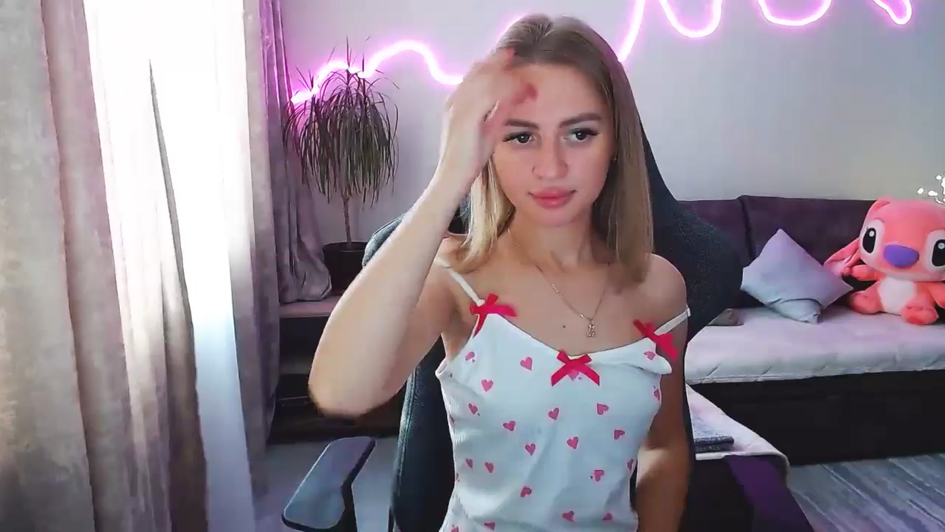 Gallery image thumbnail from BlackLovee's myfreecams stream on, 07/05/2025, 13:07 image 20 of 20