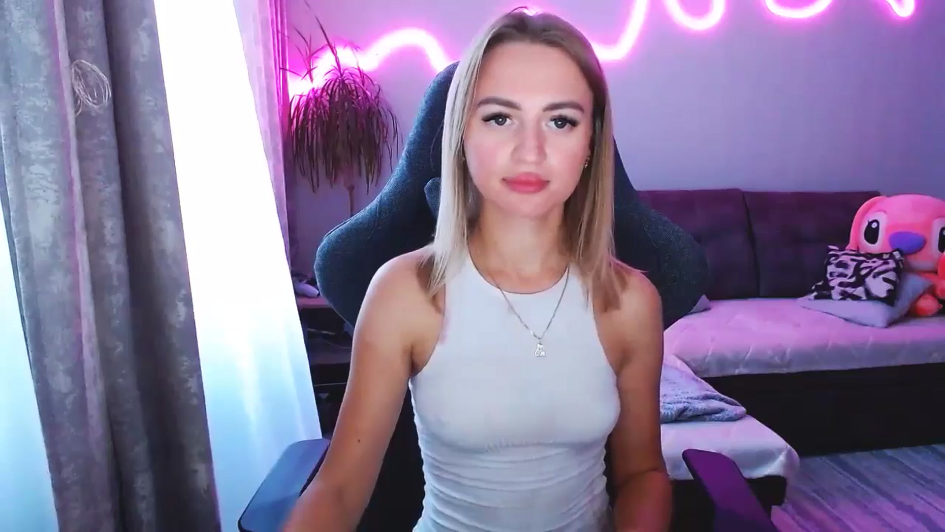 Gallery image thumbnail from BlackLovee's myfreecams stream on, 08/27/2025, 14:26 image 20 of 20