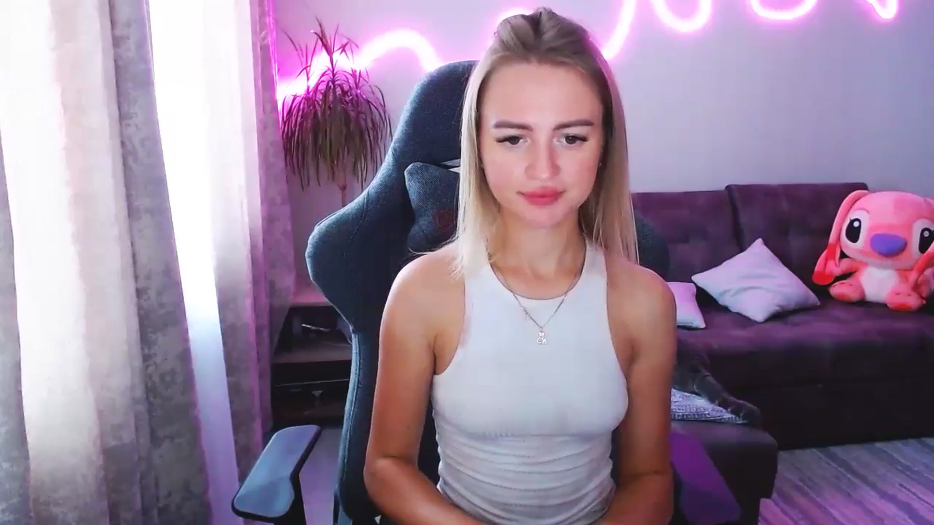 Gallery image thumbnail from BlackLovee's myfreecams stream on, 09/09/2025, 13:40 image 20 of 20