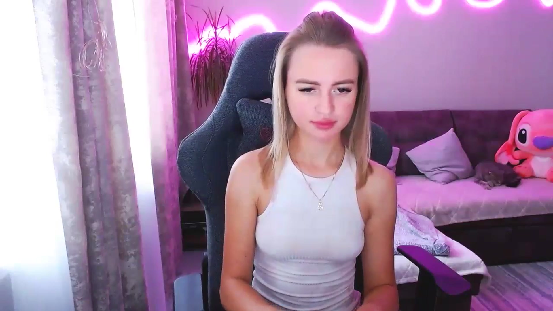 Gallery image thumbnail from BlackLovee's myfreecams stream on, 09/20/2025, 12:47 image 7 of 20