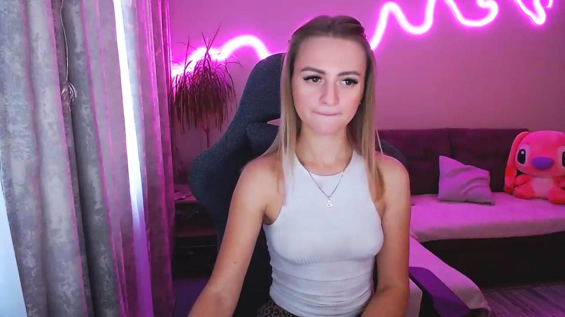 Gallery image thumbnail from BlackLovee's myfreecams stream on, 11/02/2025, 13:18 image 7 of 20