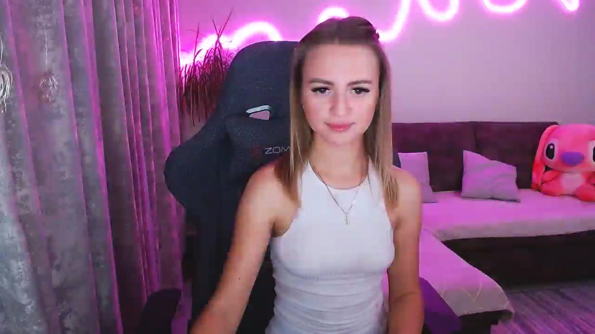 Gallery image thumbnail from BlackLovee's myfreecams stream on, 11/02/2025, 14:13 image 2 of 20