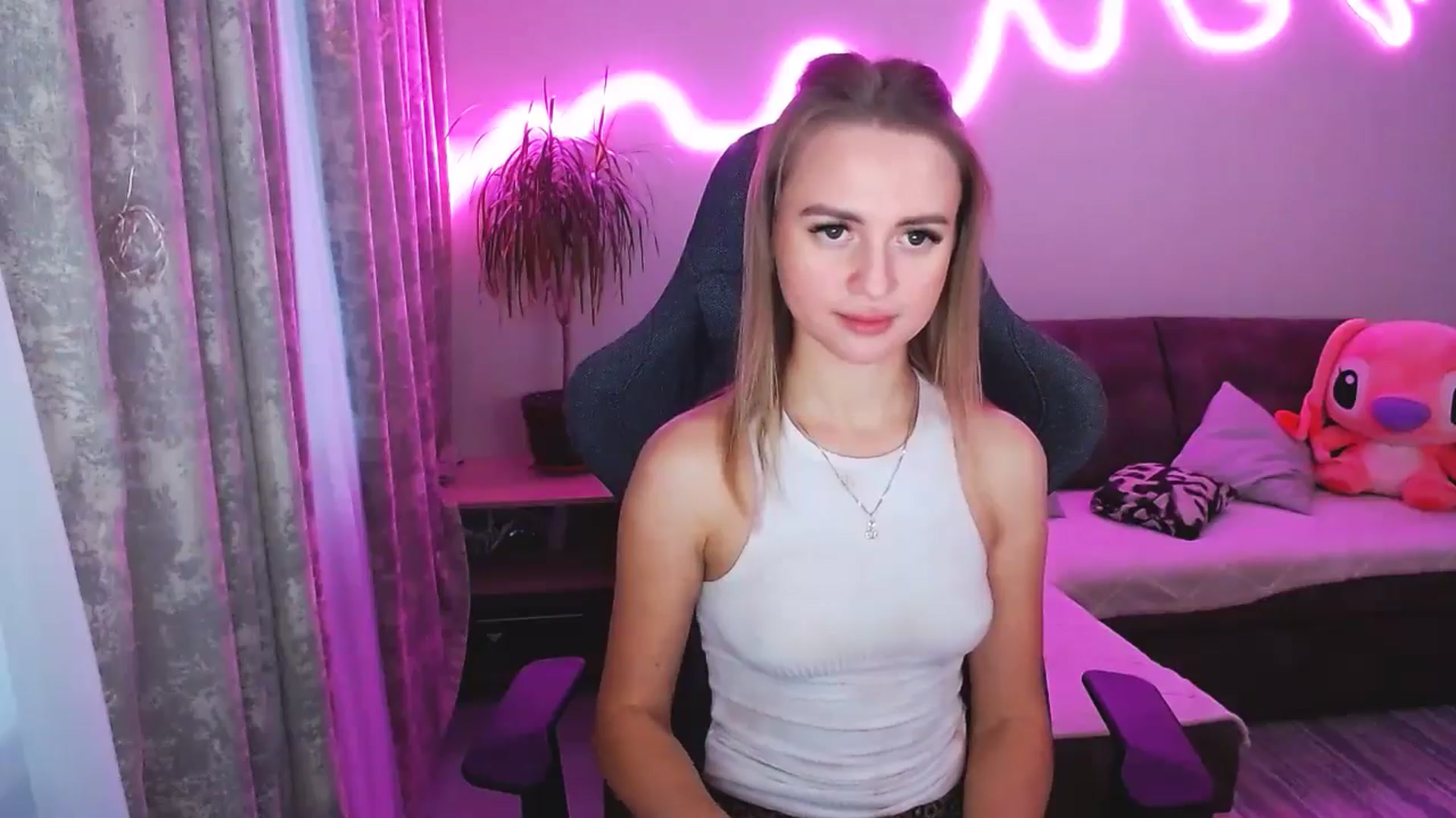 Gallery image thumbnail from BlackLovee's myfreecams stream on, 11/13/2025, 12:53 image 20 of 20