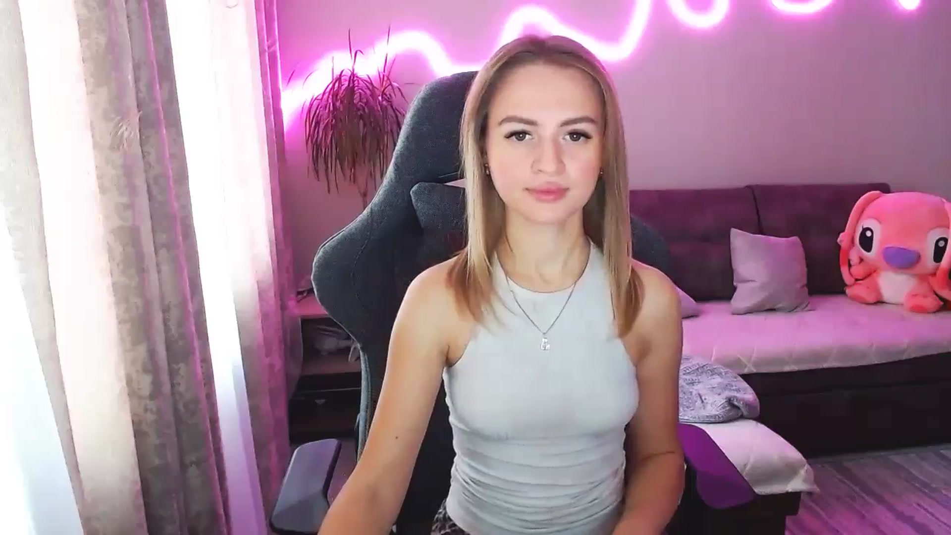 Gallery image thumbnail from BlackLovee's myfreecams stream on, 11/23/2025, 08:36 image 6 of 20