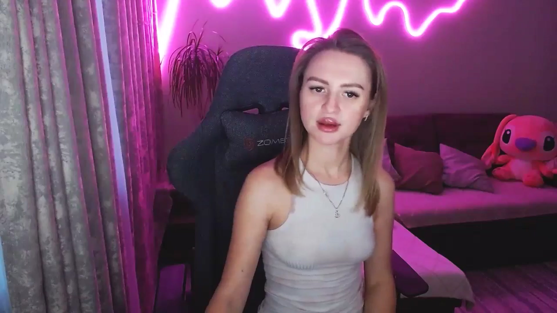 Gallery image thumbnail from BlackLovee's myfreecams stream on, 01/30/2026, 13:54 image 9 of 20