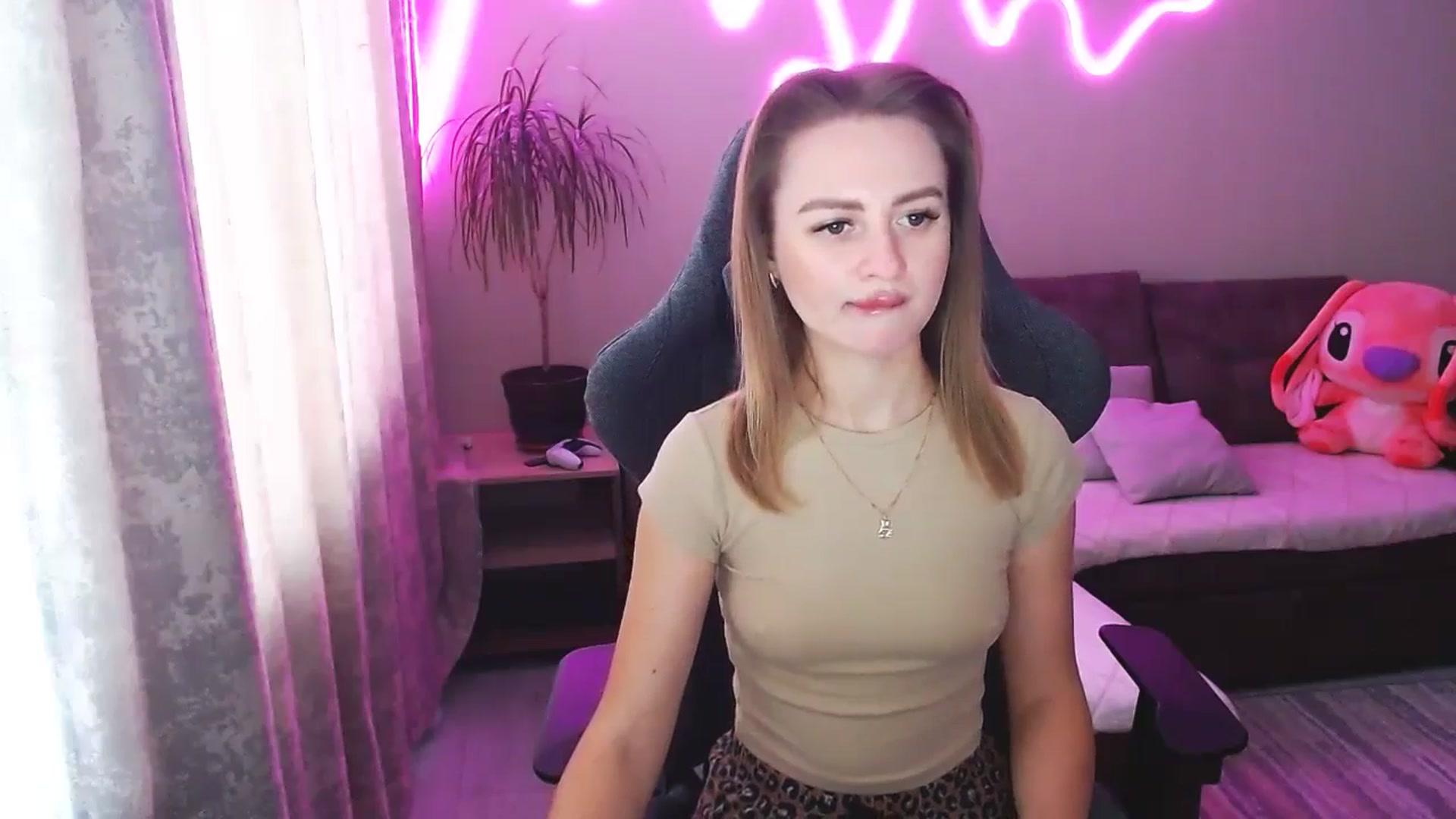 Gallery image thumbnail from BlackLovee's myfreecams stream on, 01/31/2026, 12:02 image 6 of 20