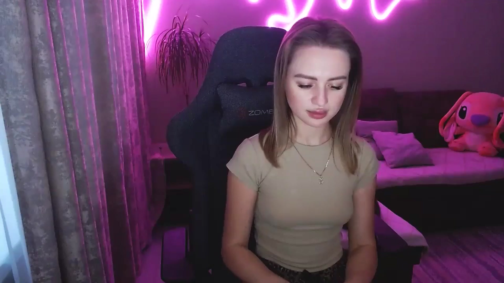 Gallery image thumbnail from BlackLovee's myfreecams stream on, 01/31/2026, 13:30 image 19 of 20