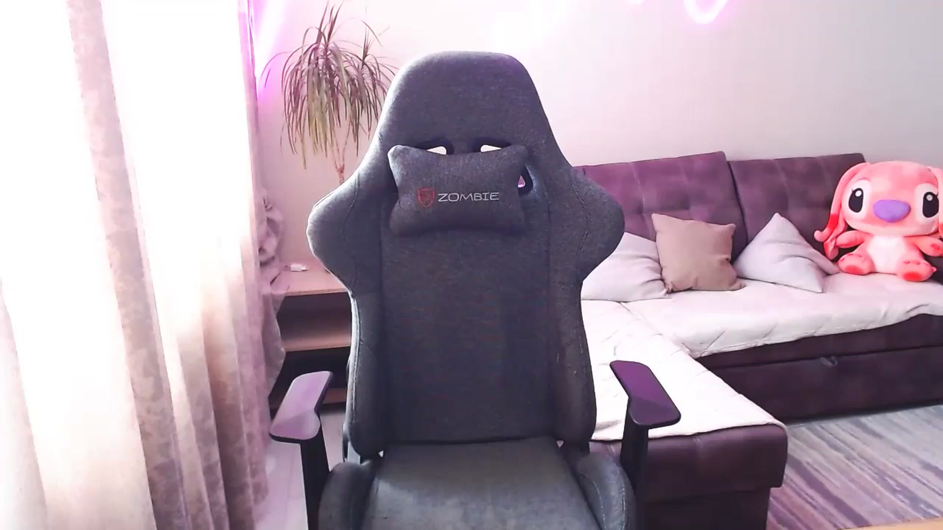 Gallery image thumbnail from BlackLovee's myfreecams stream on, 02/11/2026, 09:53 image 16 of 20