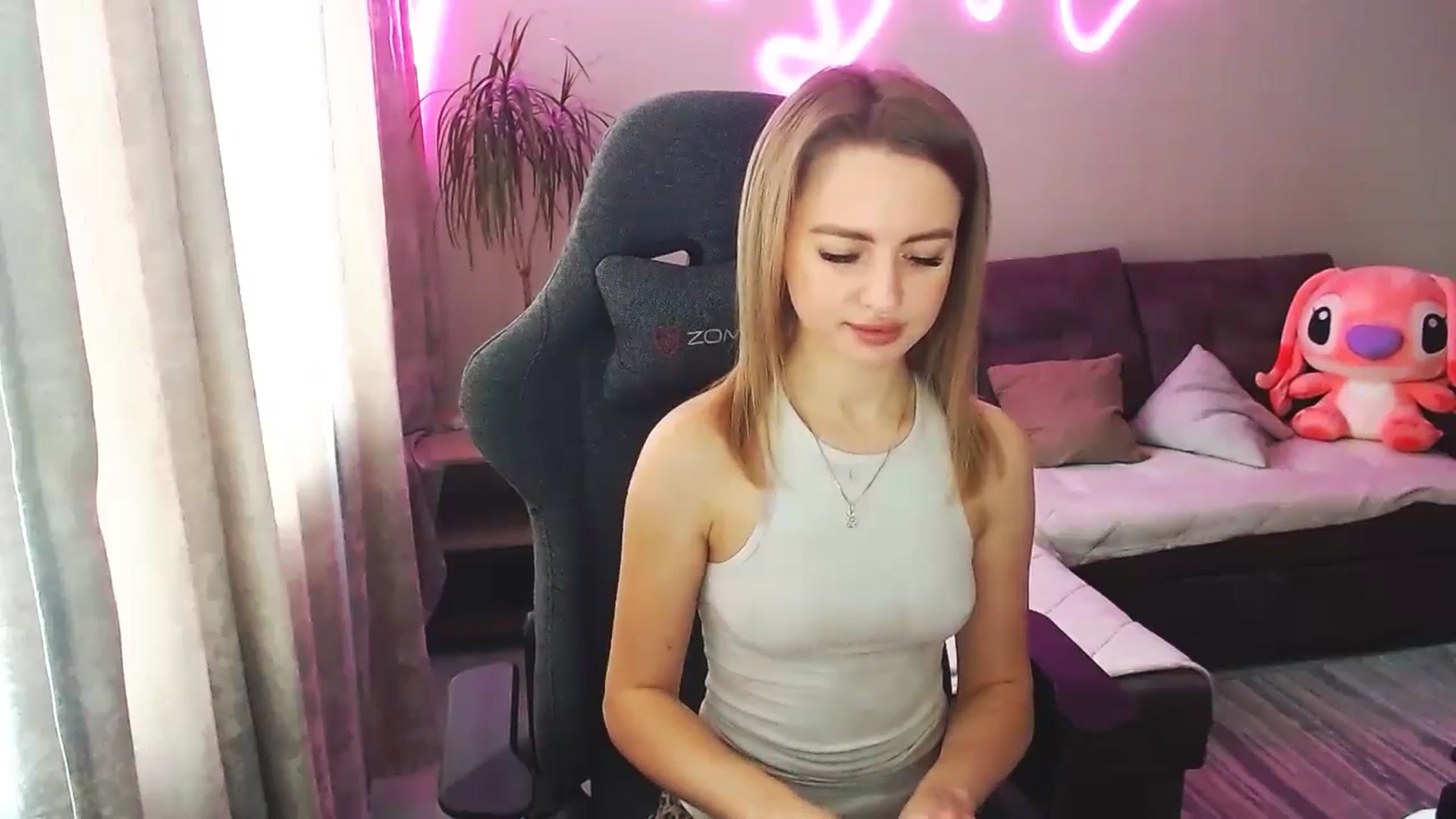 Gallery image thumbnail from BlackLovee's myfreecams stream on, 02/11/2026, 13:10 image 7 of 20