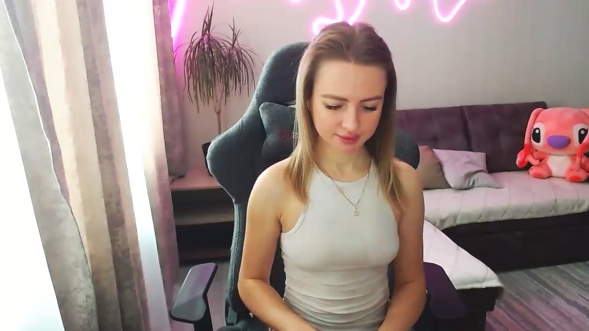 Gallery image thumbnail from BlackLovee's myfreecams stream on, 02/24/2026, 08:41 image 4 of 20