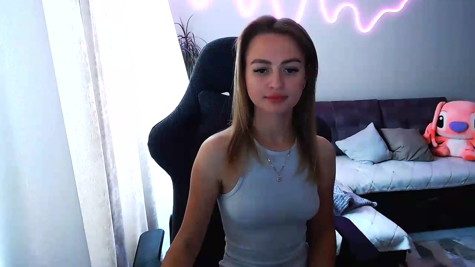 Gallery image thumbnail from BlackLovee's myfreecams stream on, 06/15/2026, 08:40 image 19 of 20