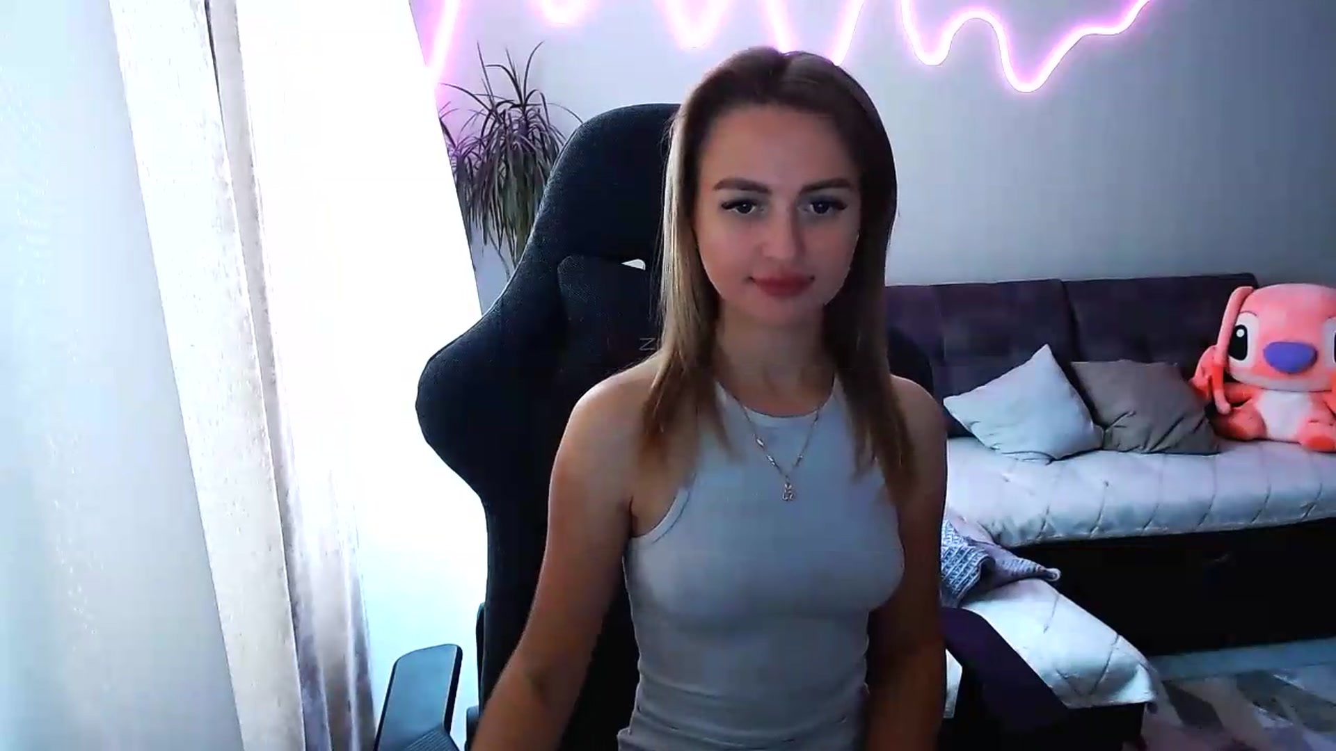 Gallery image thumbnail from BlackLovee's myfreecams stream on, 06/15/2026, 08:40 image 20 of 20