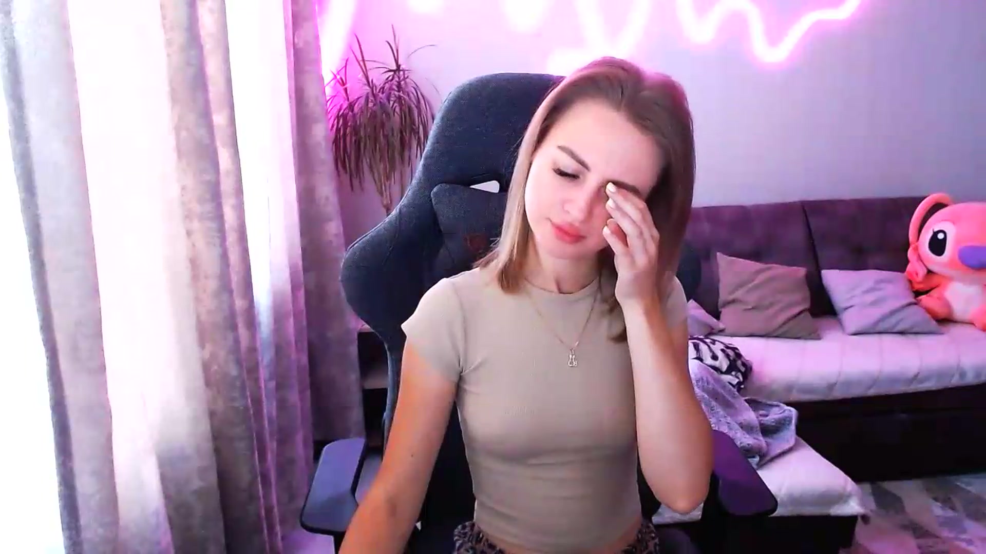 Gallery image thumbnail from BlackLovee's myfreecams stream on, 07/02/2026, 06:38 image 3 of 20