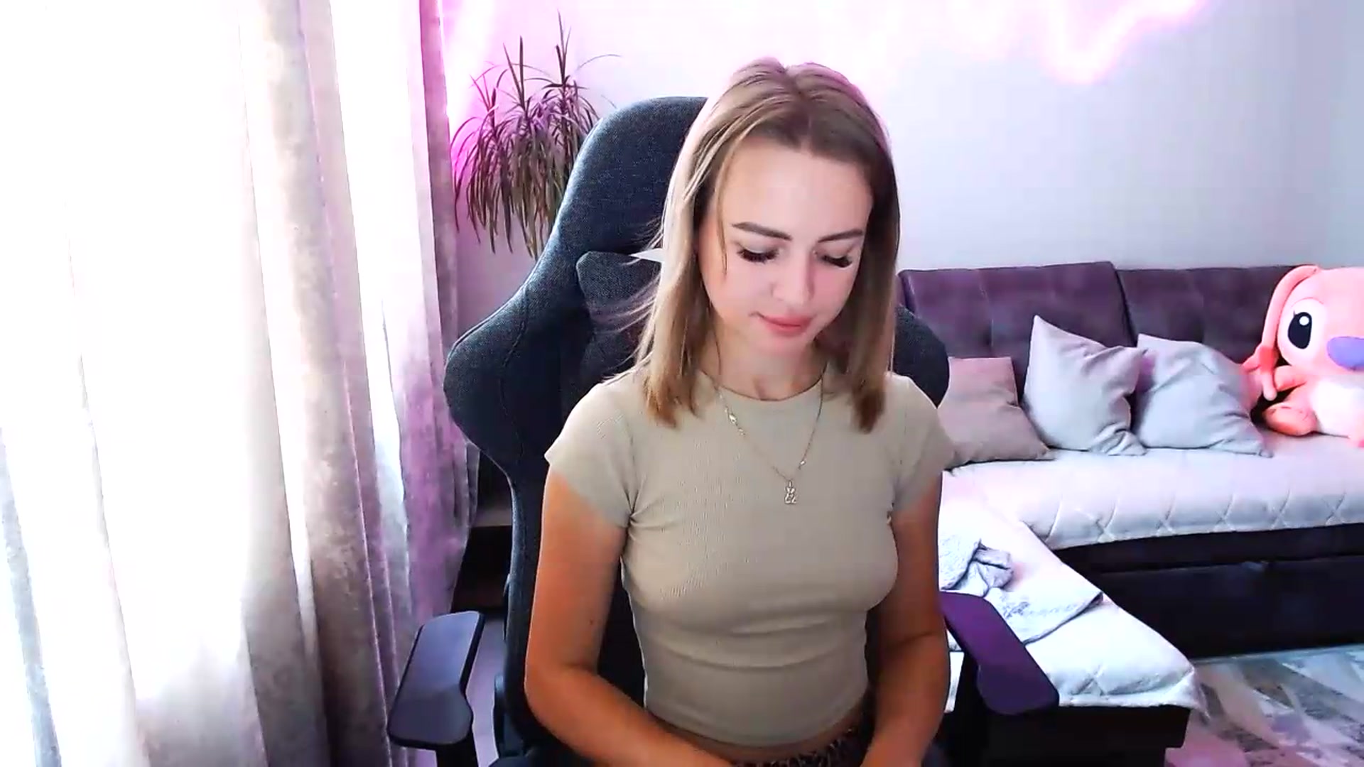 Gallery image thumbnail from BlackLovee's myfreecams stream on, 07/09/2026, 07:23 image 8 of 20