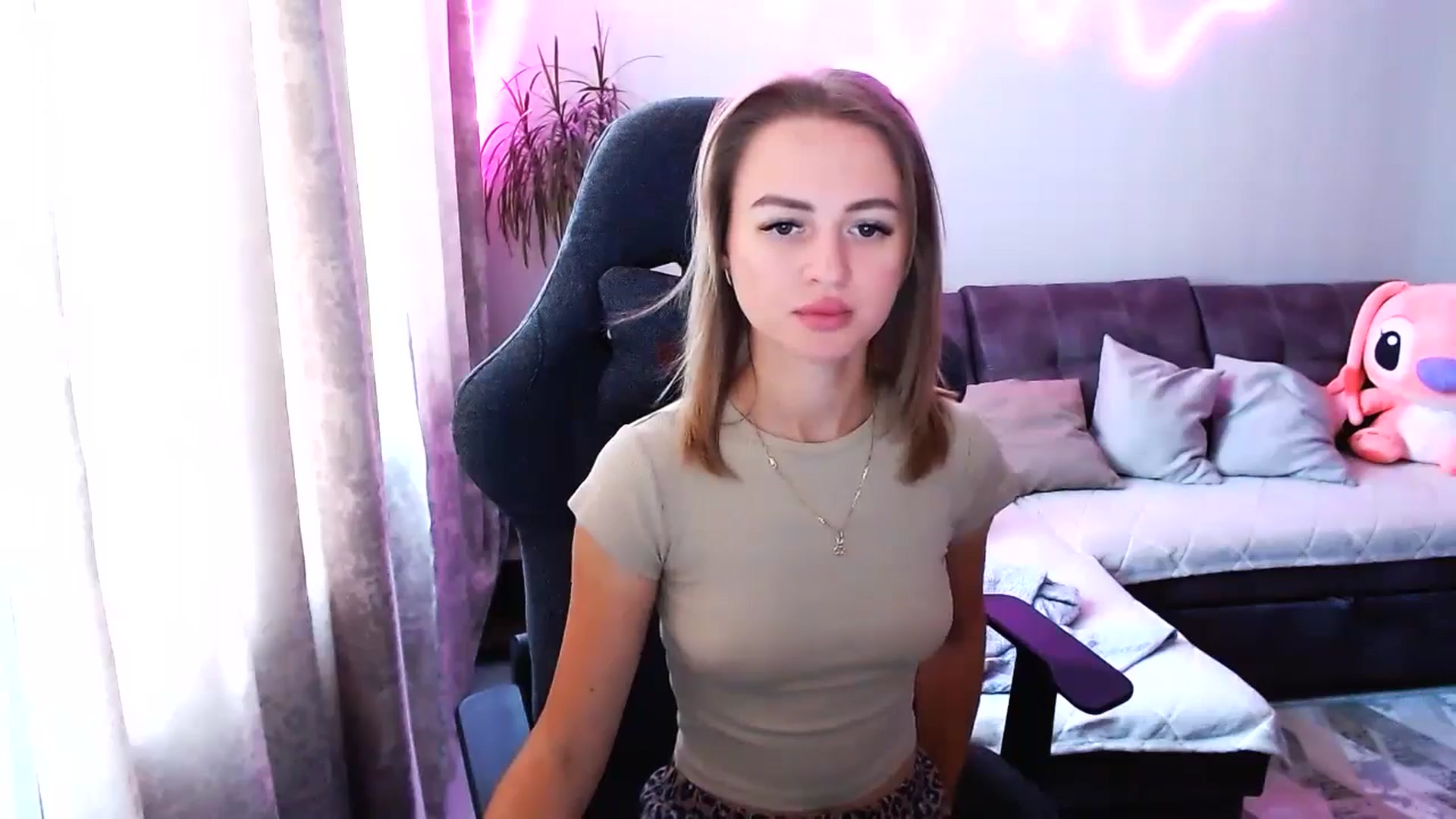 Gallery image thumbnail from BlackLovee's myfreecams stream on, 07/09/2026, 07:56 image 5 of 20