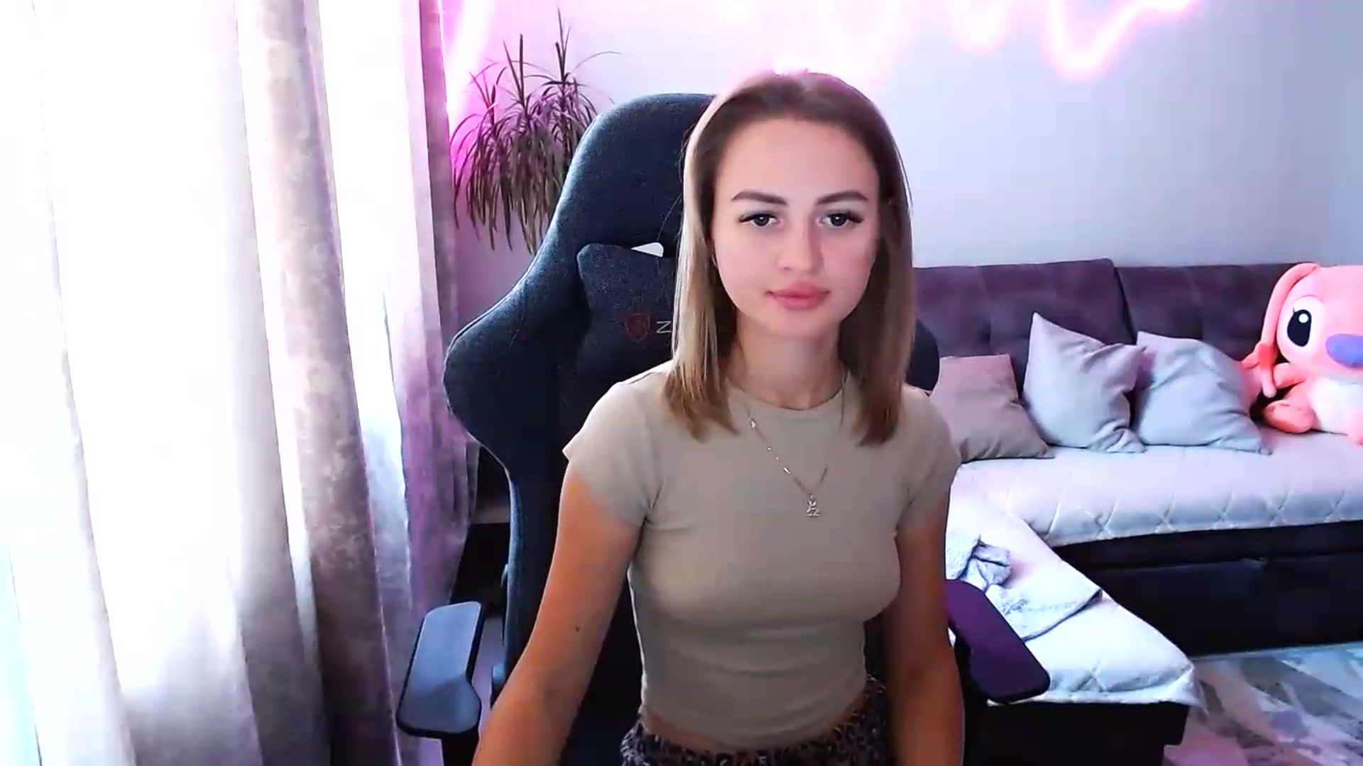 Gallery image thumbnail from BlackLovee's myfreecams stream on, 07/09/2026, 08:50 image 2 of 20