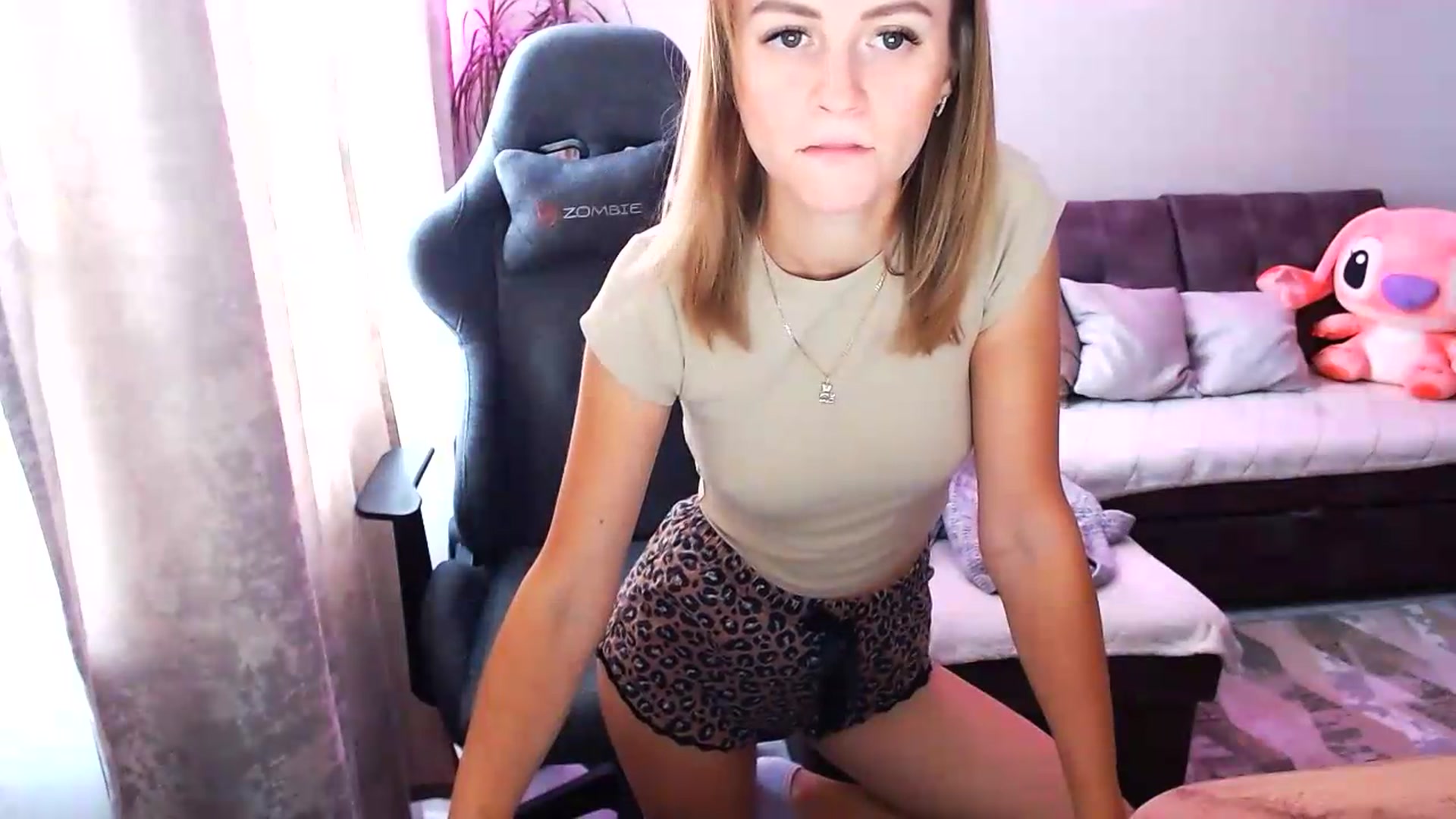 Gallery image thumbnail from BlackLovee's myfreecams stream on, 07/17/2026, 07:14 image 15 of 20