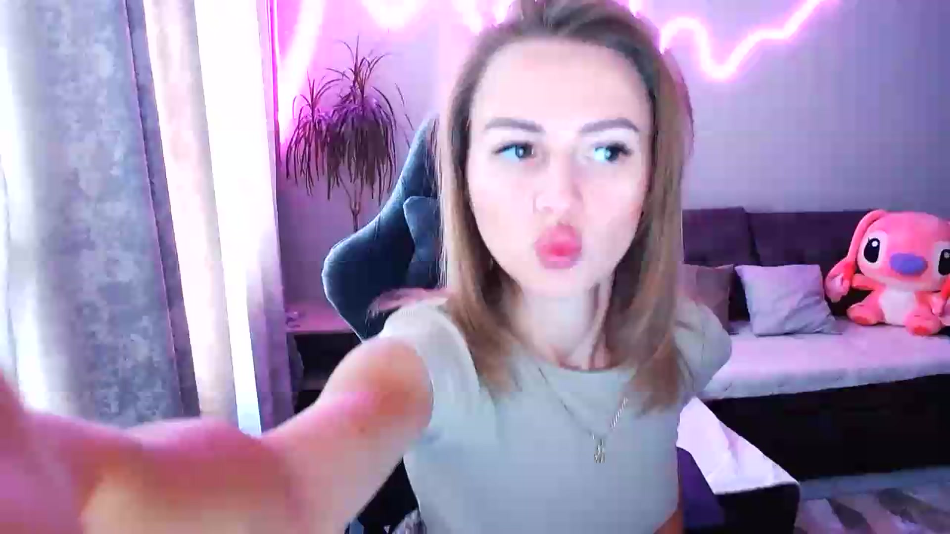 Gallery image thumbnail from BlackLovee's myfreecams stream on, 07/18/2026, 07:25 image 1 of 20