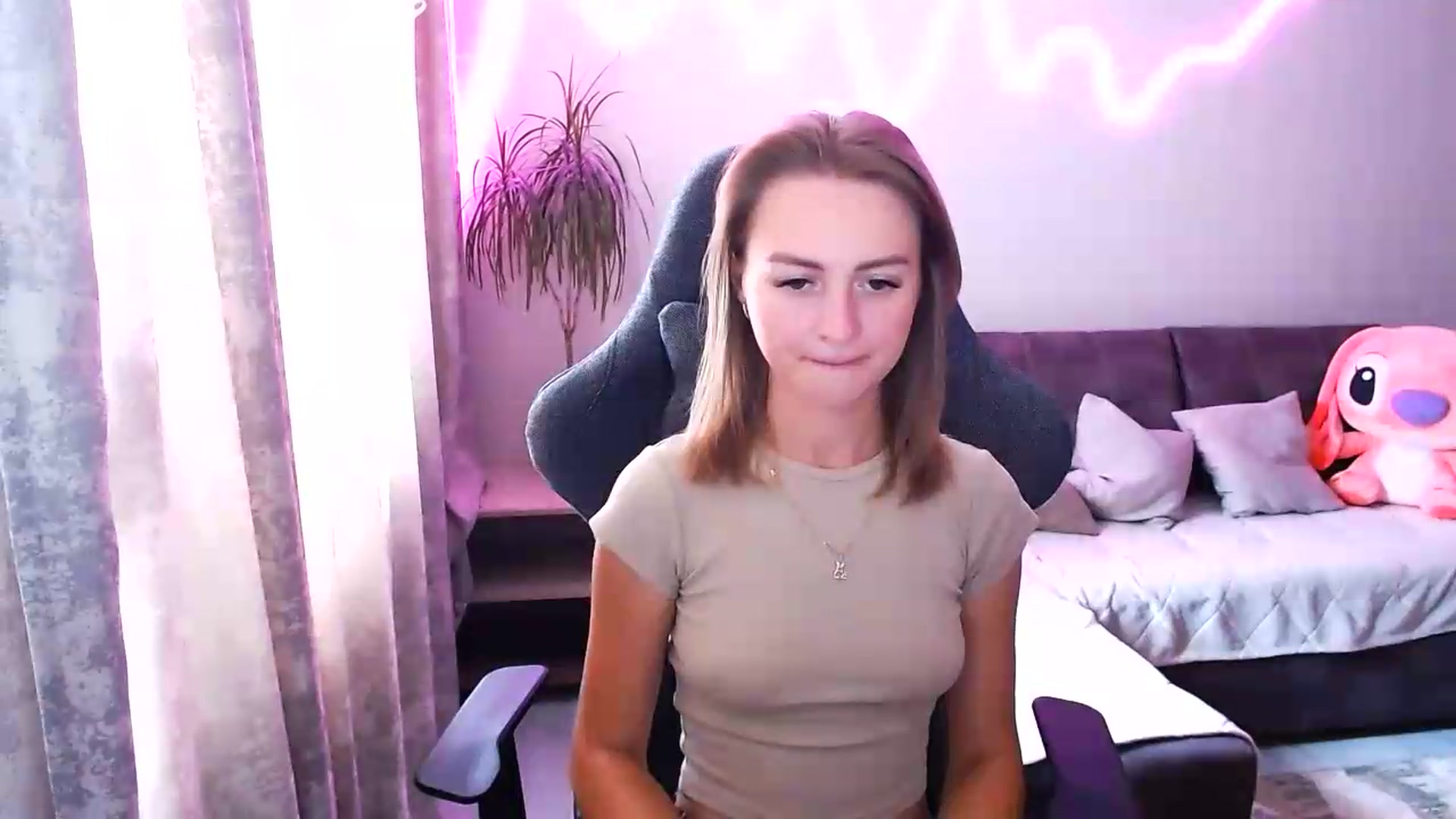 Gallery image thumbnail from BlackLovee's myfreecams stream on, 07/22/2026, 11:45 image 7 of 20