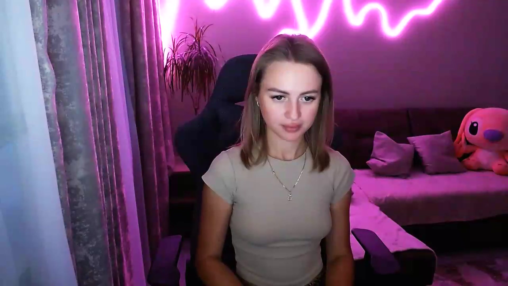 Gallery image thumbnail from BlackLovee's myfreecams stream on, 07/22/2026, 17:26 image 8 of 20