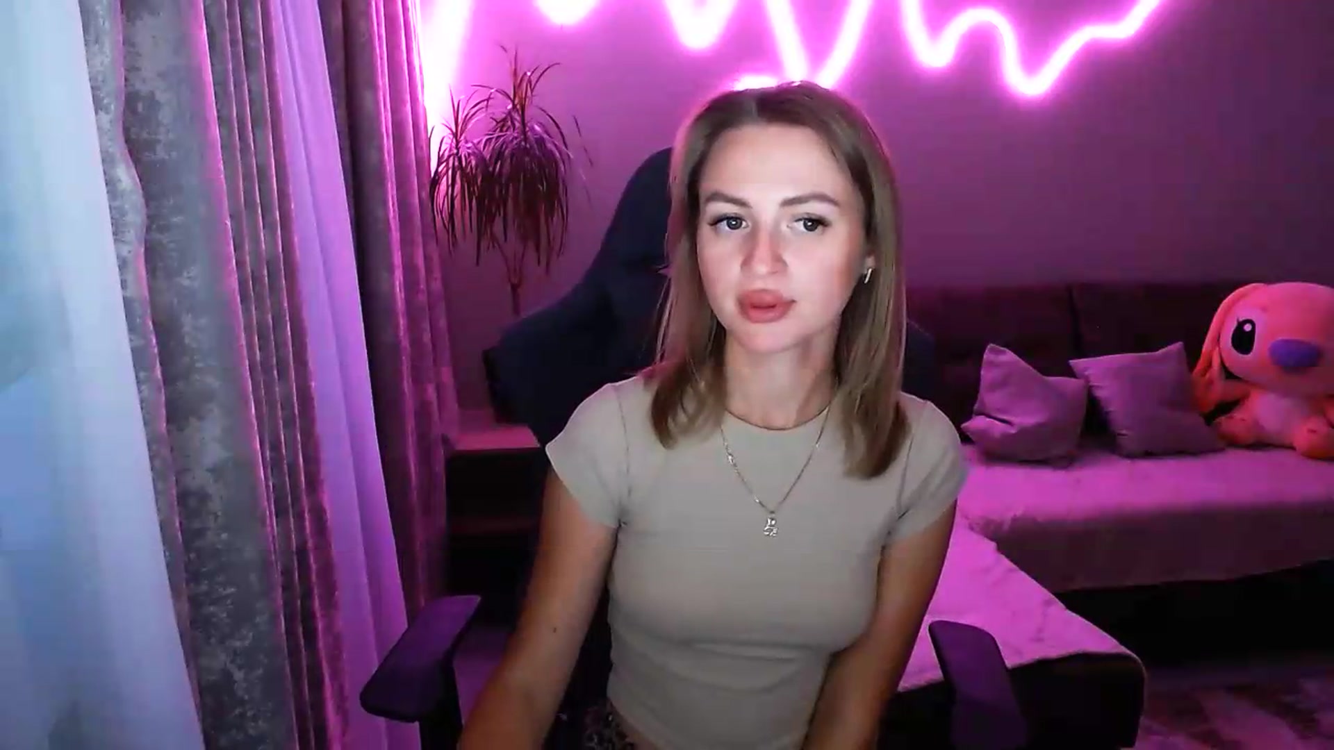 Gallery image thumbnail from BlackLovee's myfreecams stream on, 07/22/2026, 17:26 image 3 of 20