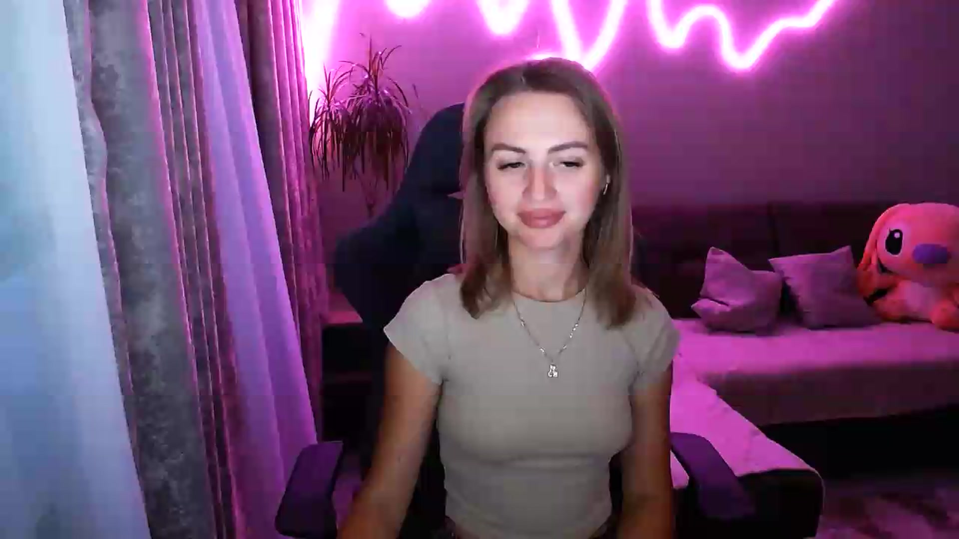 Gallery image thumbnail from BlackLovee's myfreecams stream on, 07/22/2026, 17:26 image 4 of 20