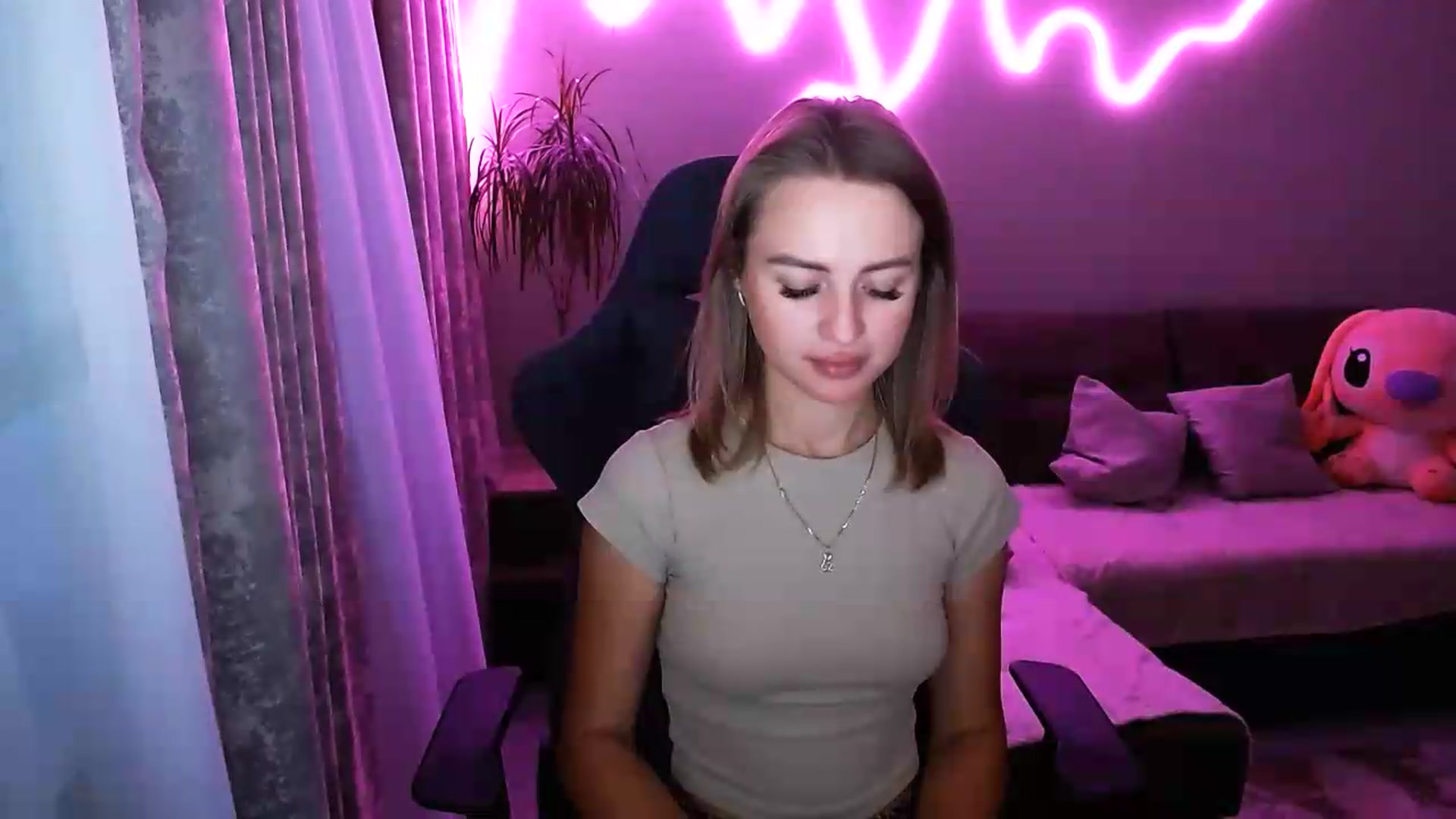 Gallery image thumbnail from BlackLovee's myfreecams stream on, 07/22/2026, 17:26 image 7 of 20