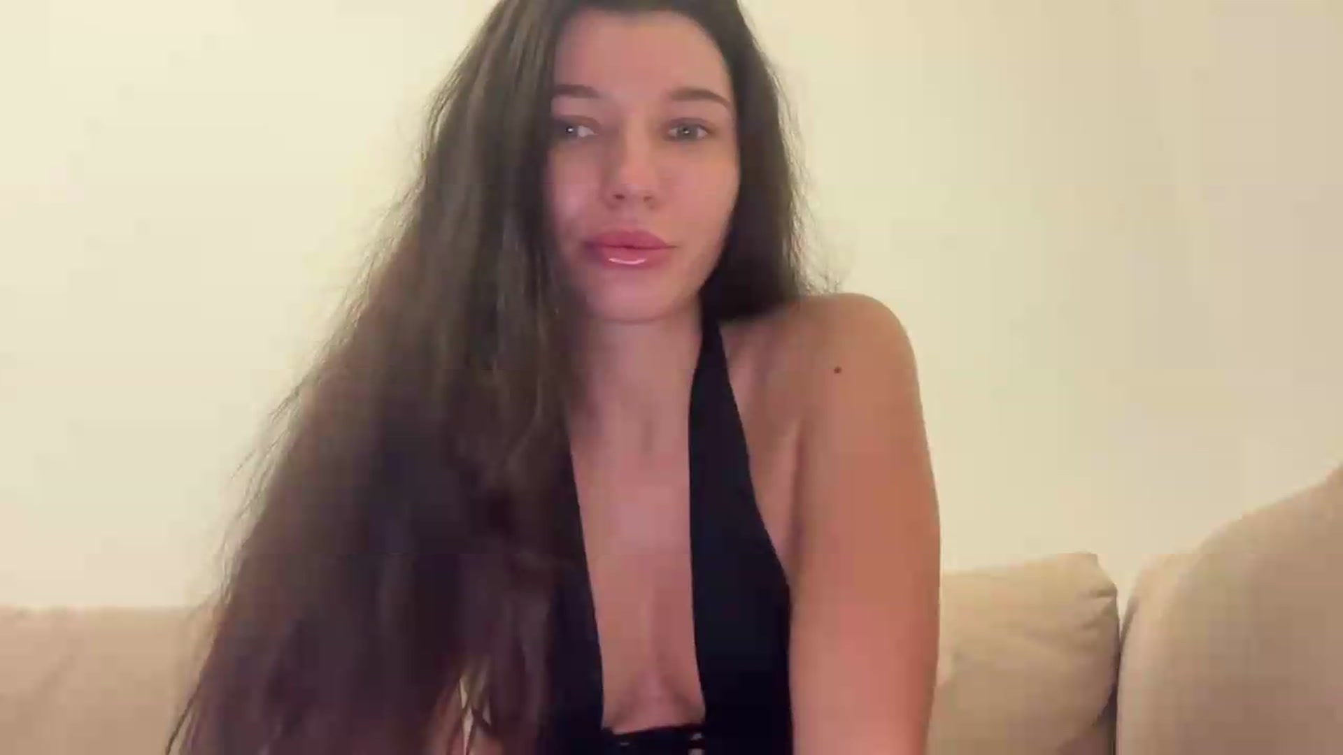 Gallery image thumbnail from BlackPearl777's myfreecams stream on, 06/20/2026, 17:10 image 13 of 20