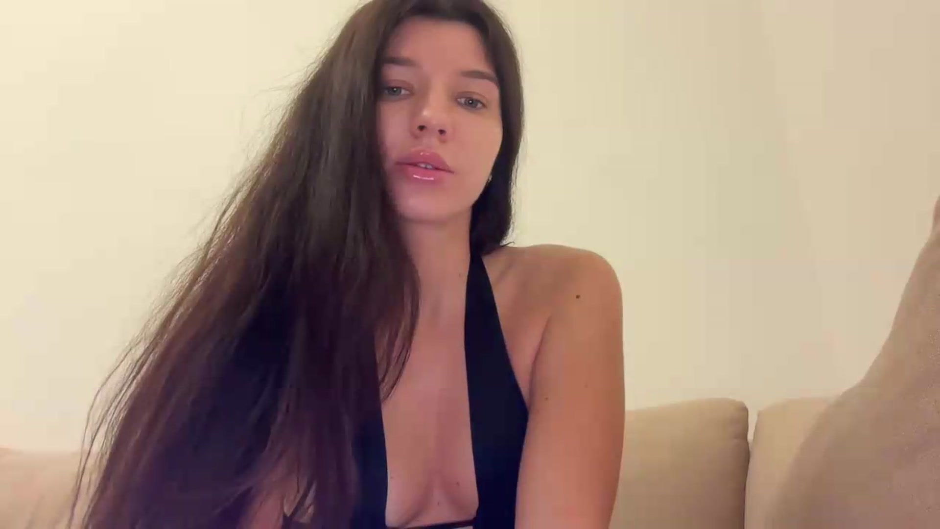Gallery image thumbnail from BlackPearl777's myfreecams stream on, 08/29/2026, 16:24 image 17 of 20