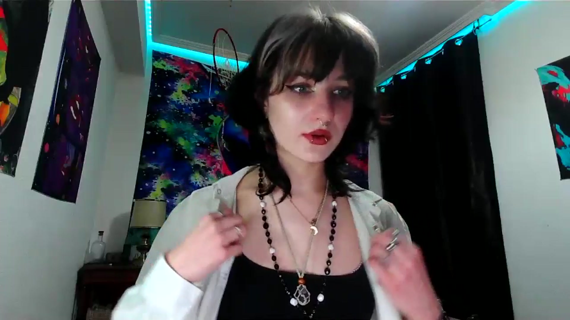 Gallery image thumbnail from Black_Aranya's myfreecams stream on, 01/17/2025, 18:14 image 2 of 20