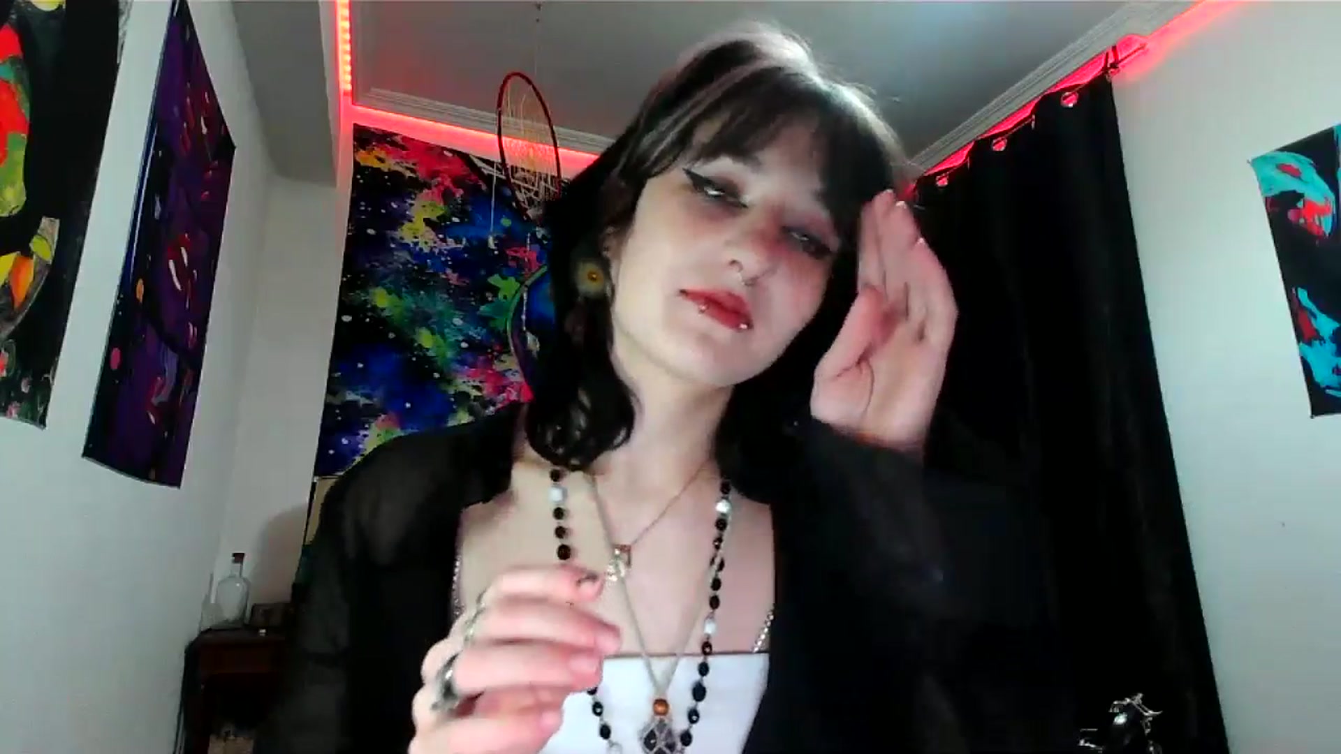 Gallery image thumbnail from Black_Aranya's myfreecams stream on, 01/18/2025, 12:46 image 15 of 20