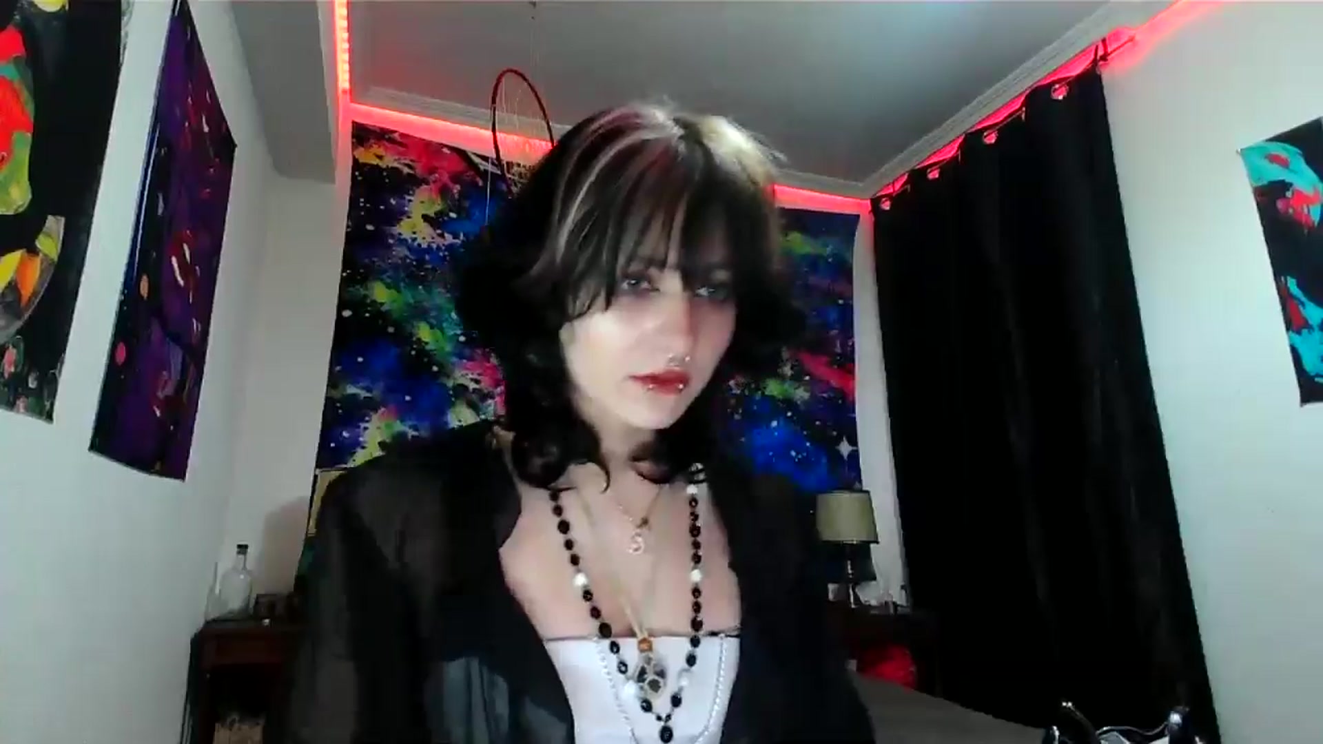 Gallery image thumbnail from Black_Aranya's myfreecams stream on, 01/18/2025, 14:31 image 3 of 20