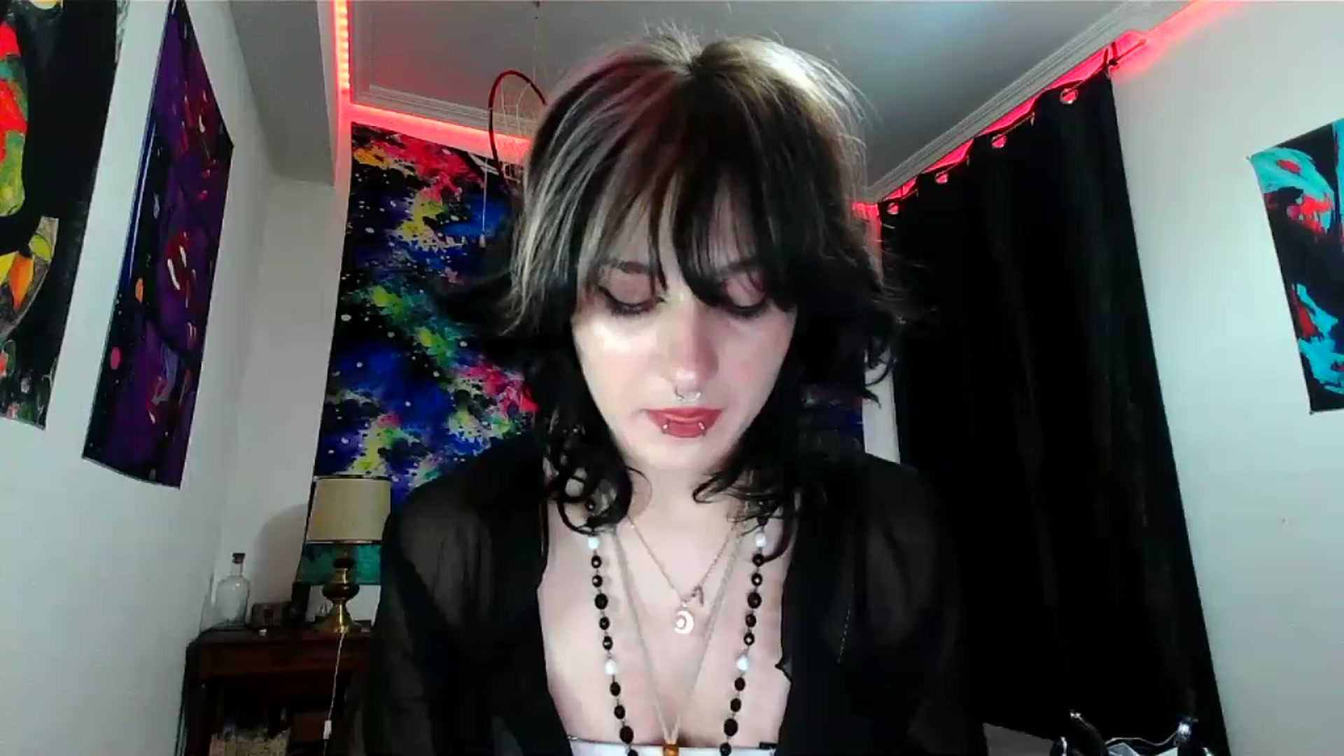 Gallery image thumbnail from Black_Aranya's myfreecams stream on, 01/18/2025, 14:31 image 2 of 20