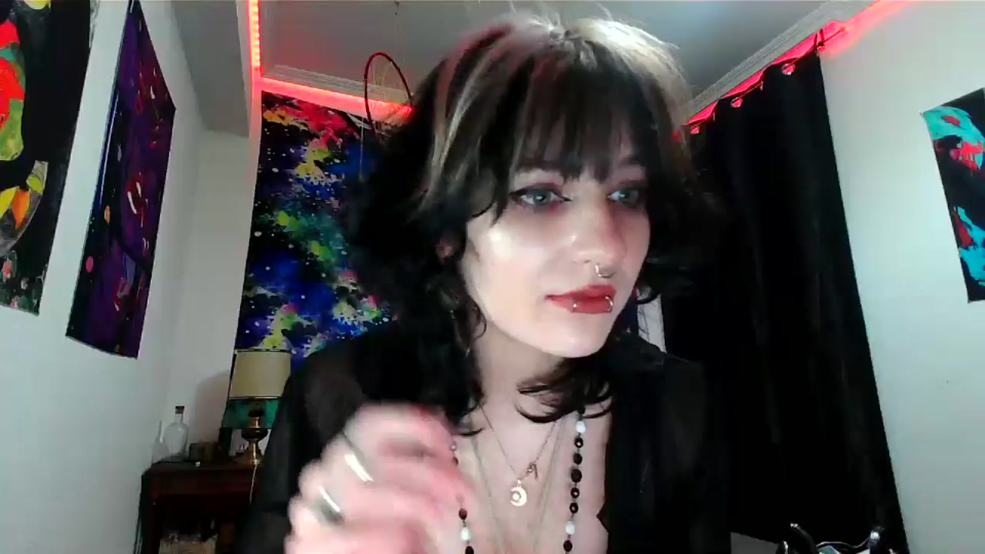 Gallery image thumbnail from Black_Aranya's myfreecams stream on, 01/18/2025, 14:31 image 4 of 20